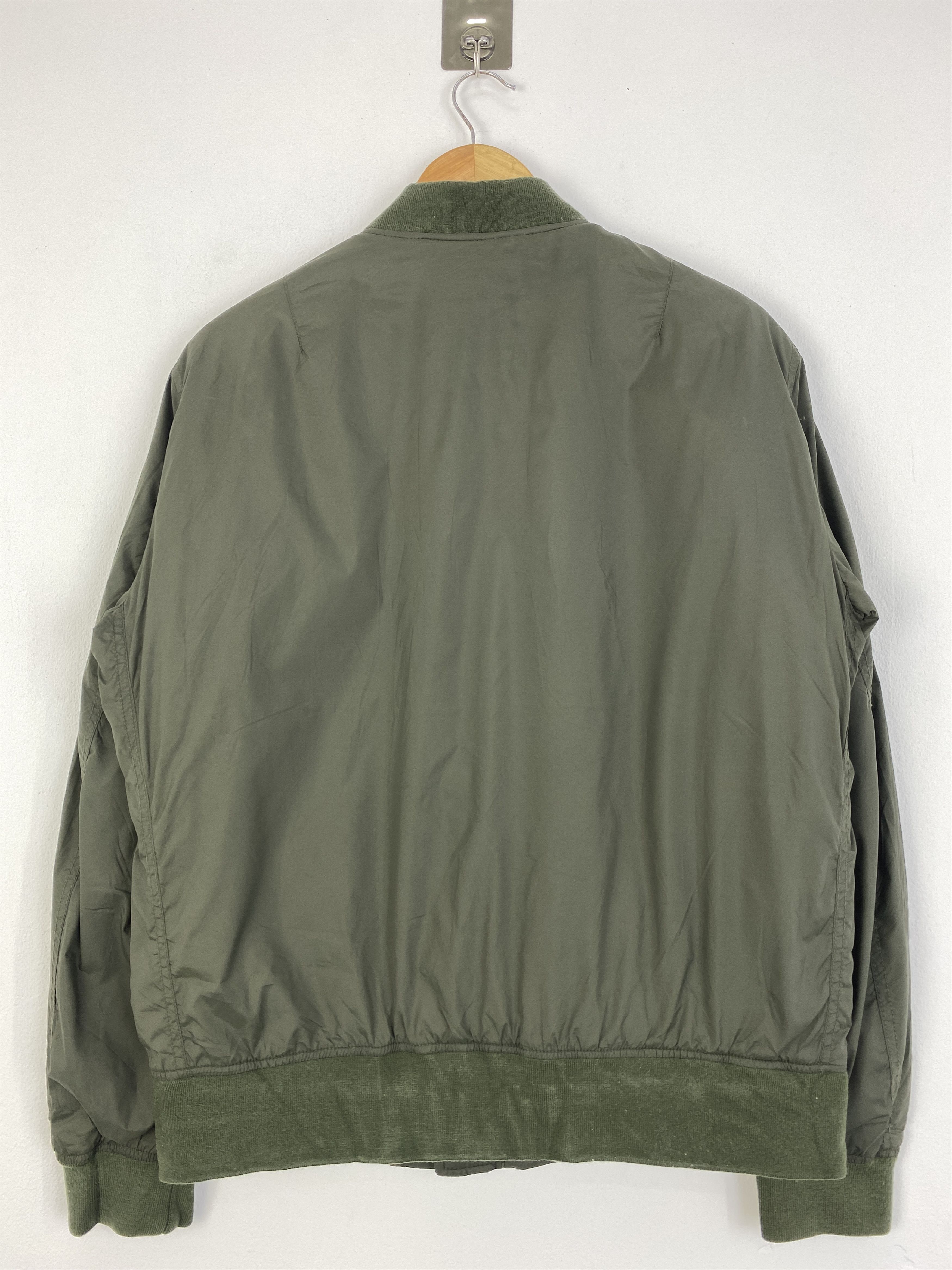 Uniqlo Uniqlo MA-1 Blouson Bomber Olive Green Jacket JA0191 Size US L / EU 52-54 / 3 - 2 Thumbnail