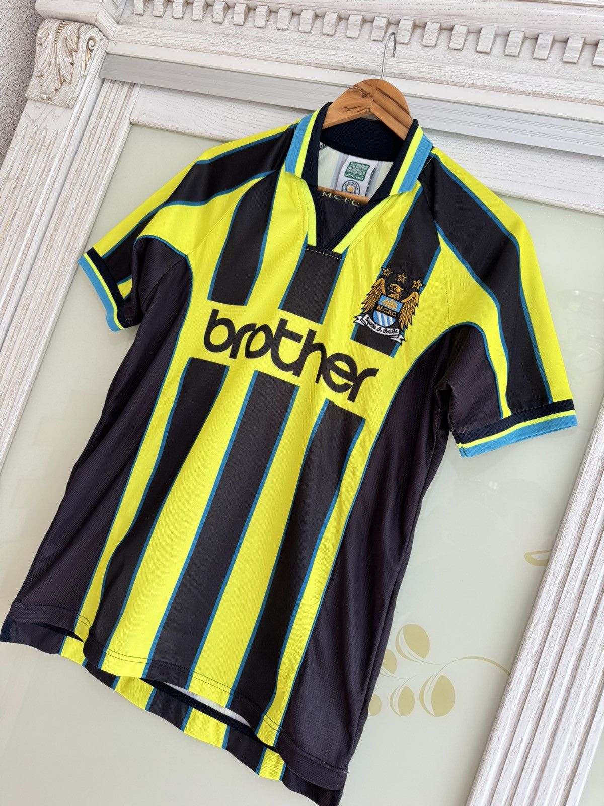 Vintage Vintage Manchester City 1998-1999 Soccer Score Draw Jersey Size US S / EU 44-46 / 1 - 3 Thumbnail