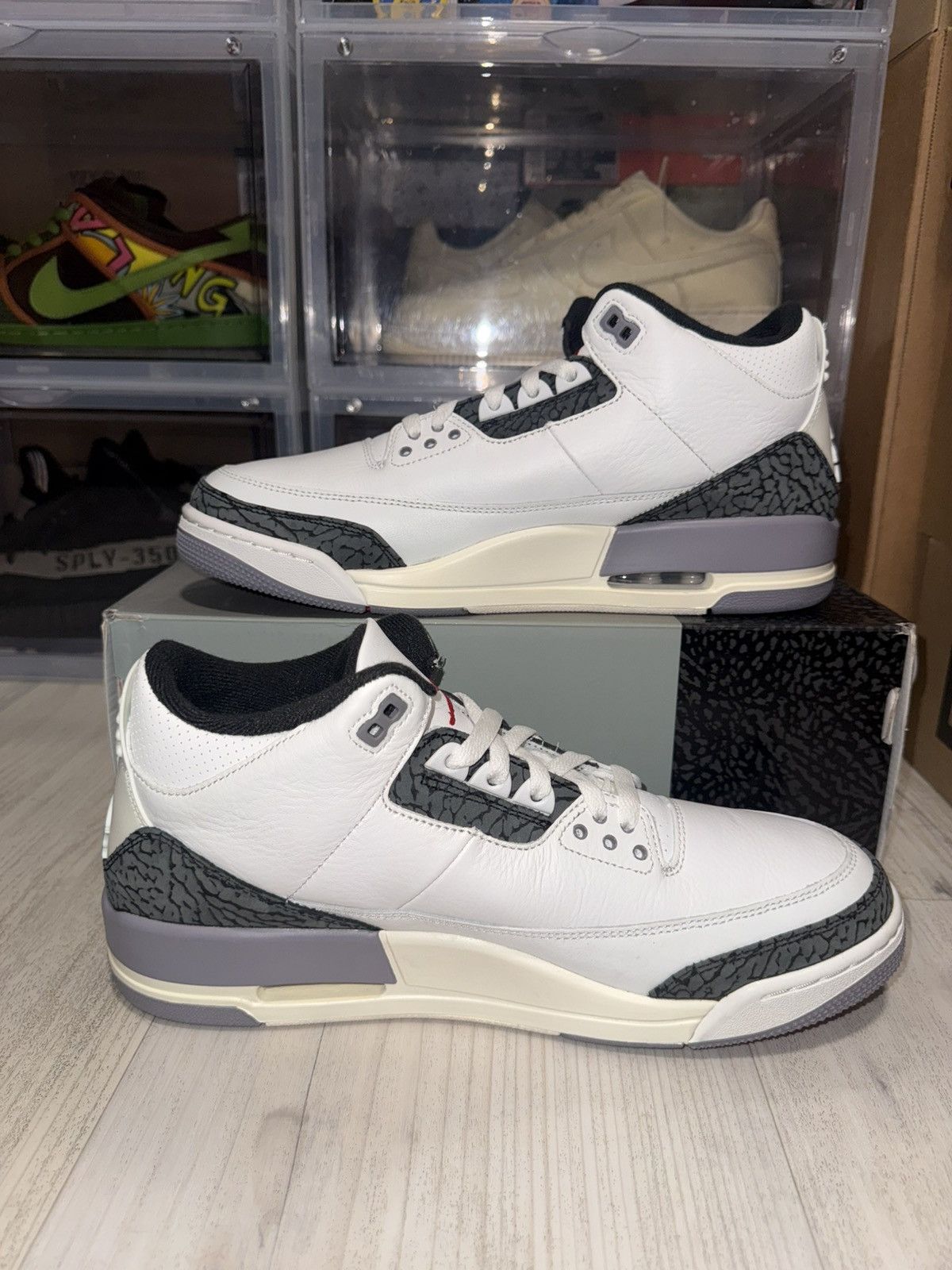 Jordan Brand Air Jordan 3 Retro Cement Grey Size US 11 / EU 44 - 3 Thumbnail