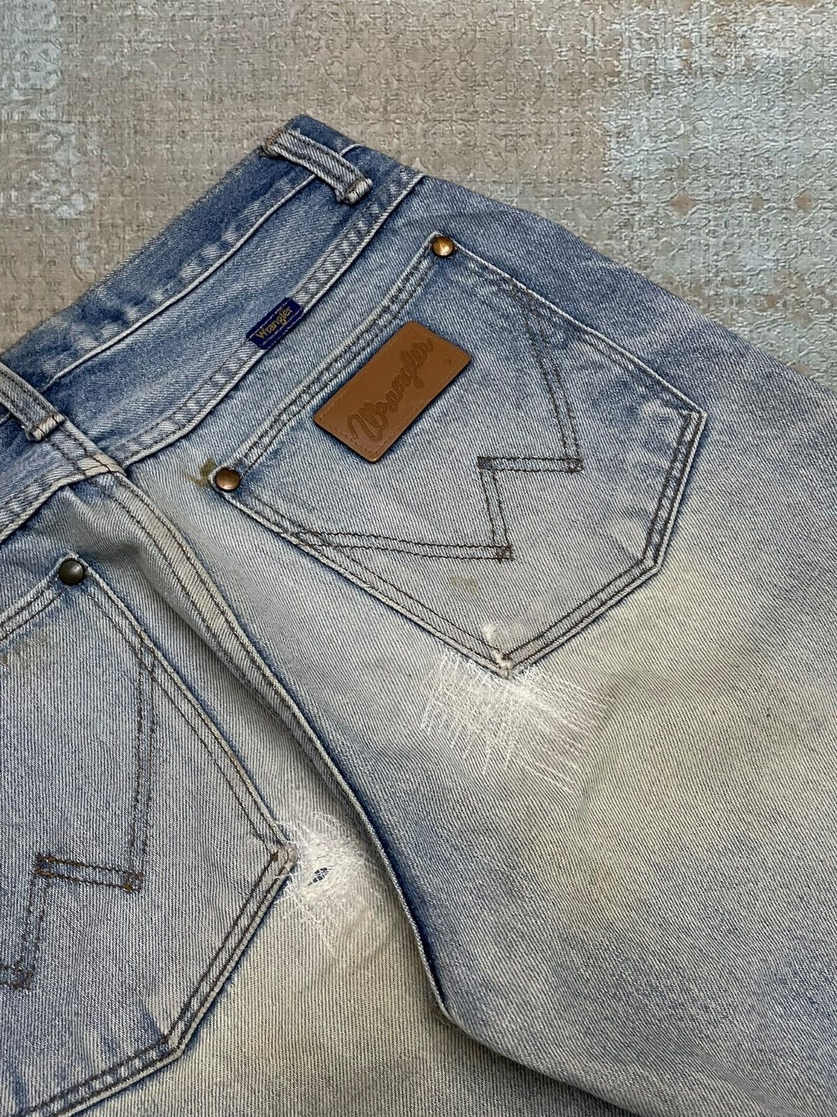 Wrangler Vintage 1990s Designer Wrangler Distressed Mudwash Denim Size US 29 - 19 Thumbnail
