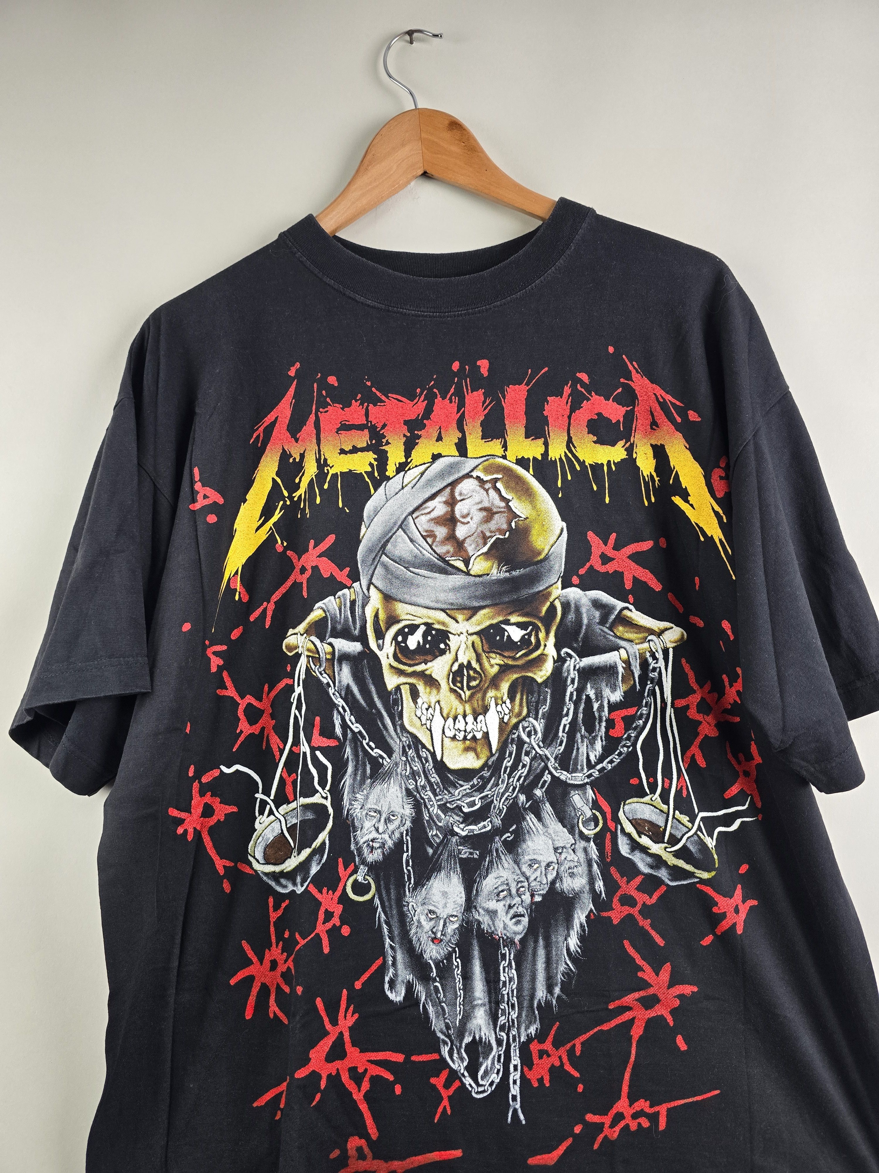 Band Tees × Metallica × Vintage 90s Metallica Doris Pushead Full print XL 23.5" 29" Size US XL / EU 56 / 4 - 2 Thumbnail