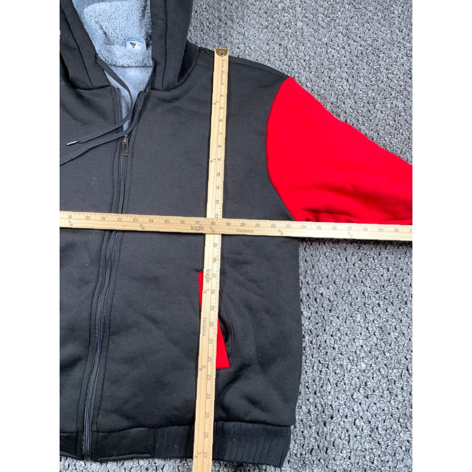 Vintage Sherpa Lined Zip Hoodie Adult XL Black Red Heavyweight Polyester Sweatshirt Size US XL / EU 56 / 4 - 5 Thumbnail