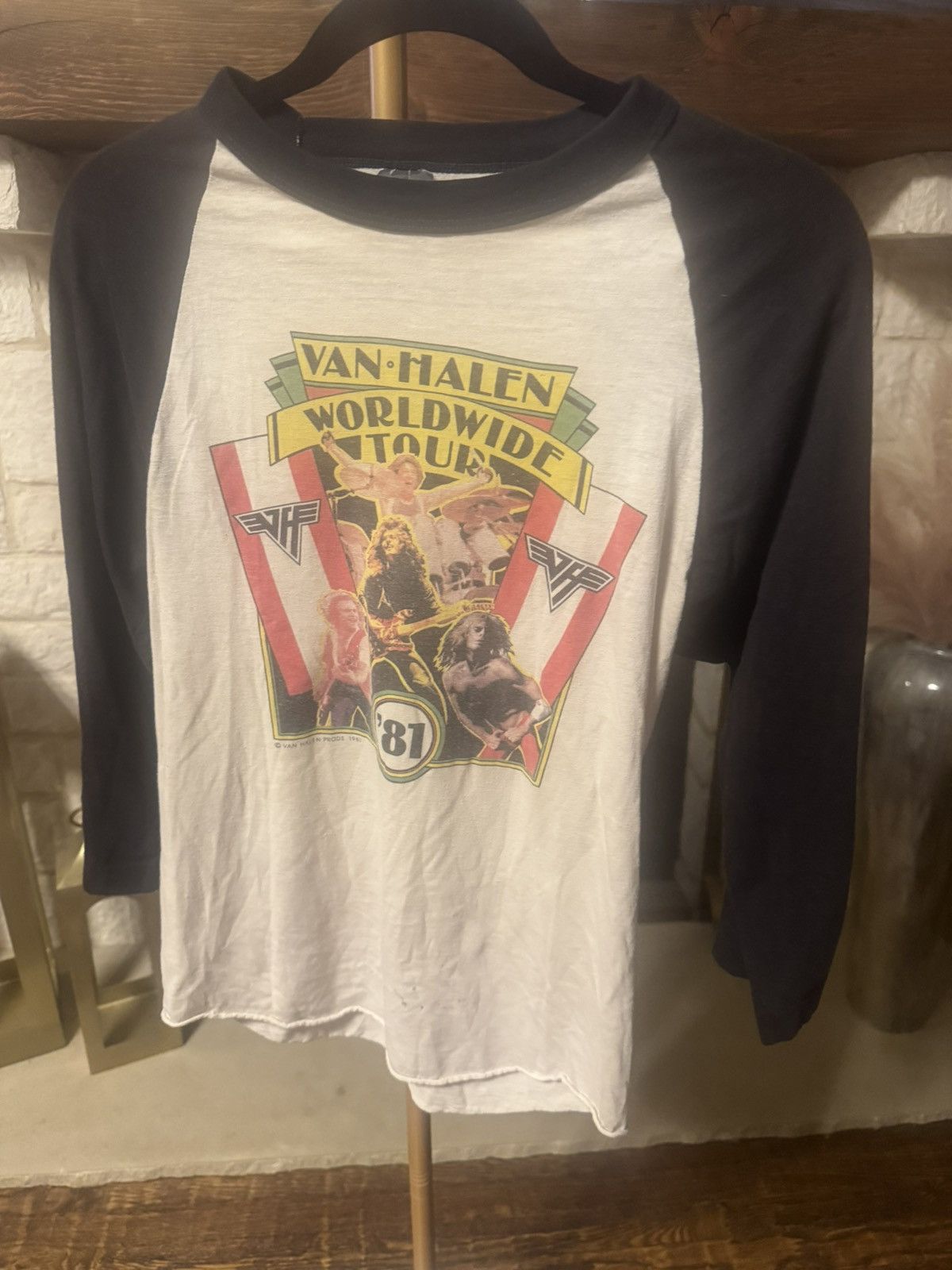 Other Van Halen Worldwide Tour '81 raglan jersey Size US M / EU 48-50 / 2 - 1 Thumbnail