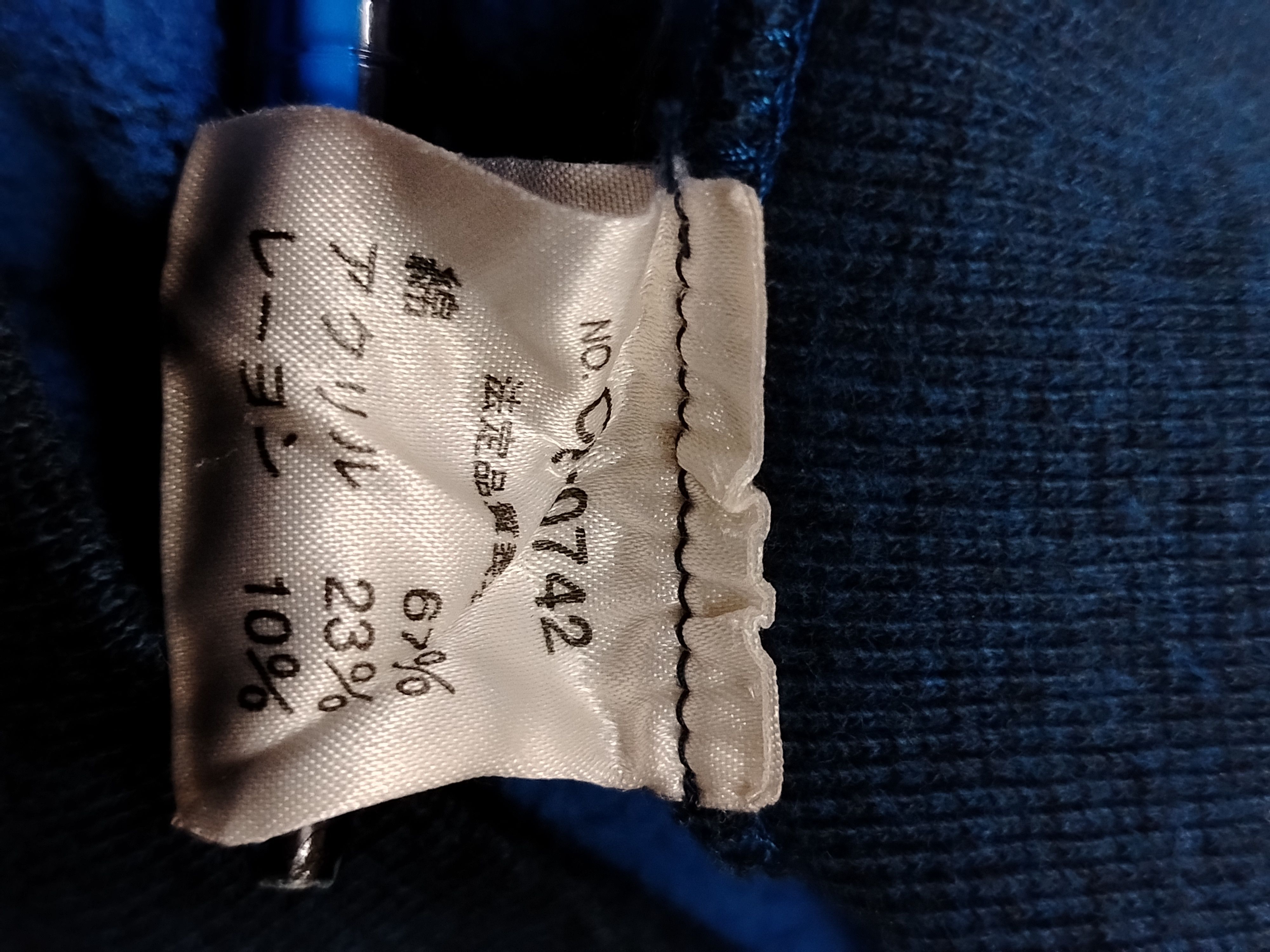 Champion Vintage Champion pullover hoodie Size US M / EU 48-50 / 2 - 8 Thumbnail