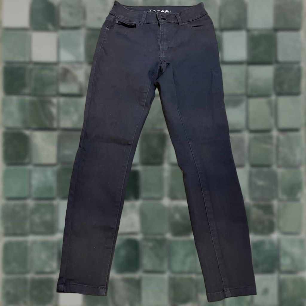 Vintage TAHARI Jeans Pants Womens Size 24" Waist Black Skinny Jeans Pants Women 24 Womens TAHARI Size 42" / US 20 - 1 Thumbnail