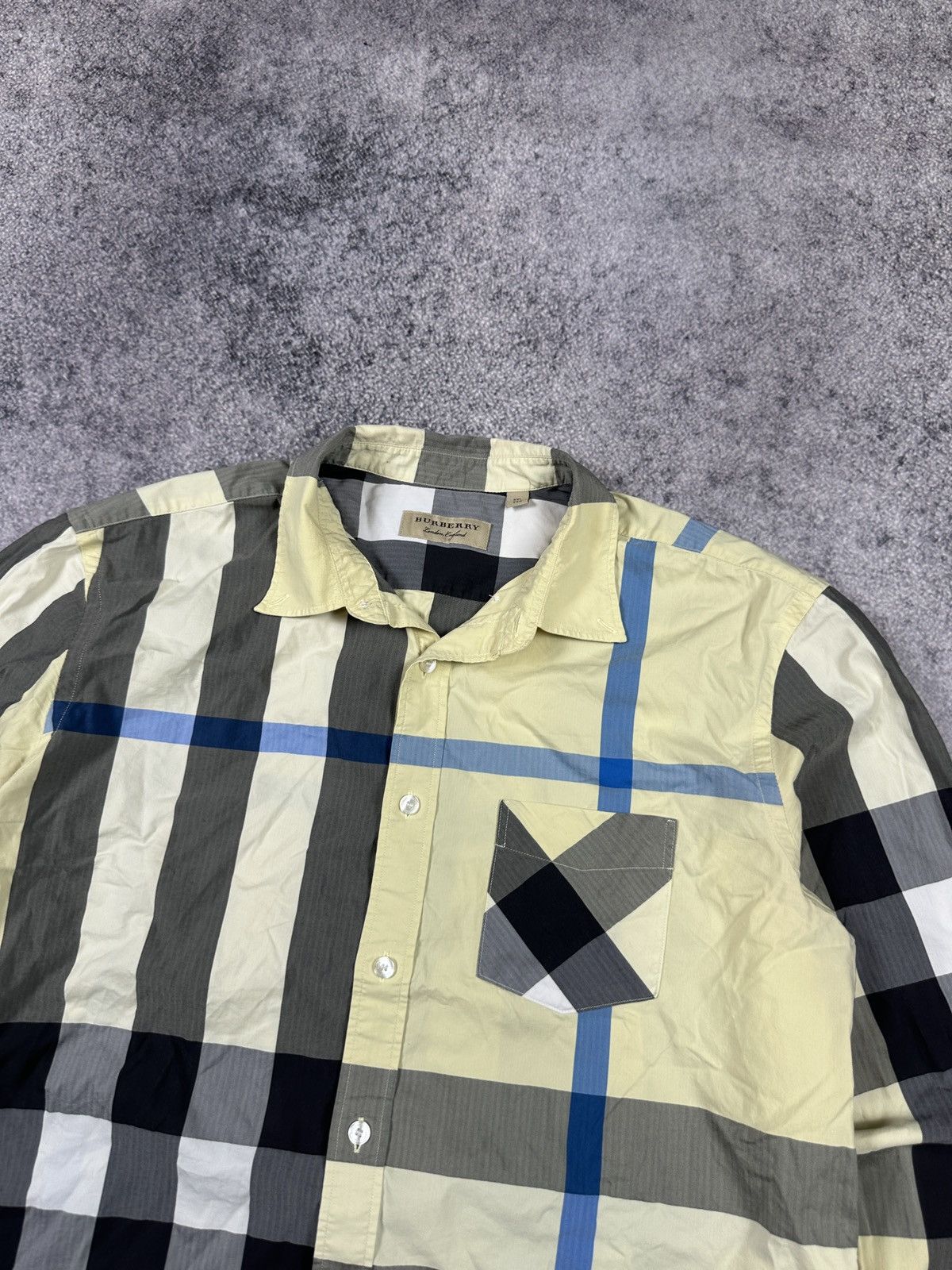 Burberry Vintage Burberry Full Check Button Up Shirts Streetwear XXL Size US XXL / EU 58 / 5 - 2 Thumbnail