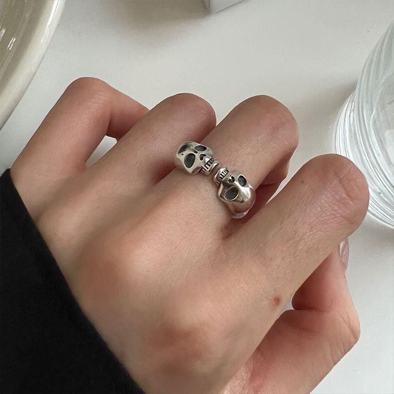 VIBE Hip-Hop Distressed Double Skull Ring Size ONE SIZE - 3 Thumbnail