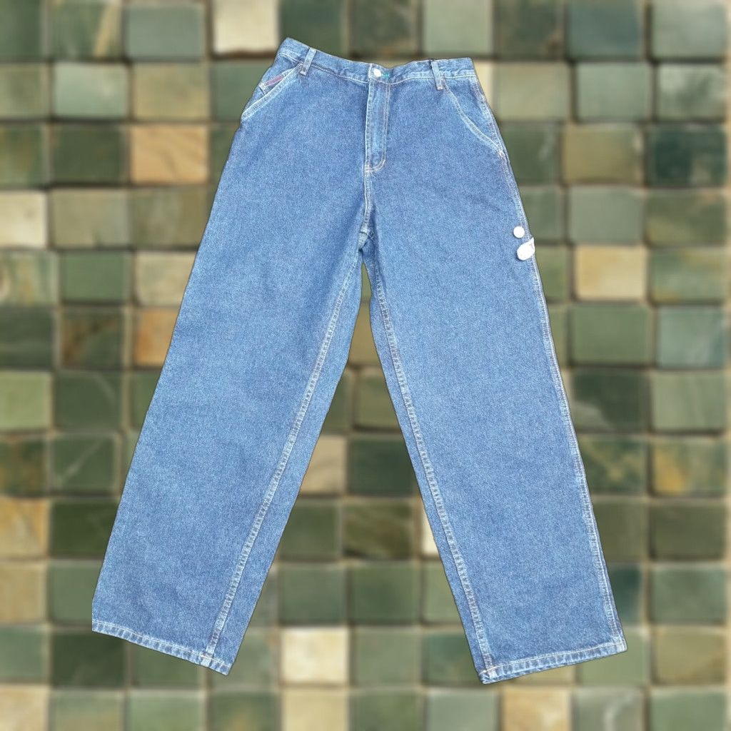 Tommy Hilfiger VINTAGE Tommy Hilfiger Patch Jeans 31x32 Blue 1990s Regular Mens/Unisex 31 Inseam 32 Tommy Jeans Spell Out Loop 31X32 Size US 31 - 1 Thumbnail