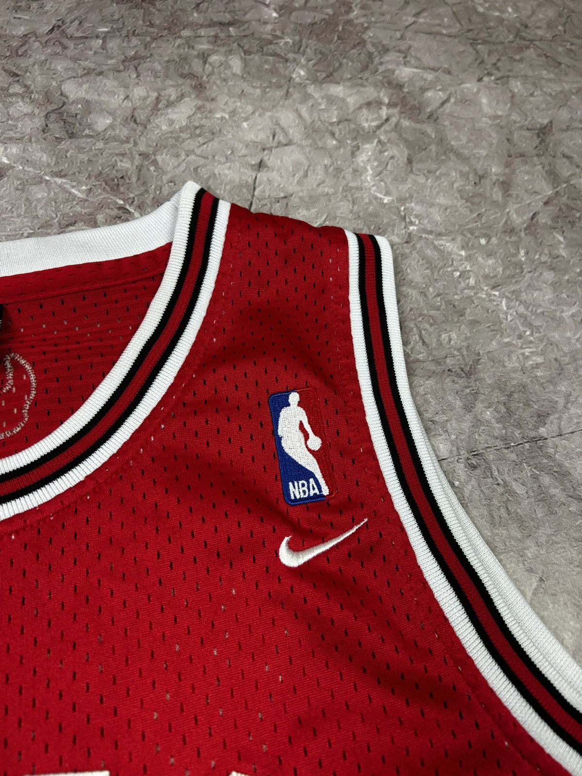 NBA × Nike × Vintage Nike 1990s Vintage Chicago Bulls Jordan 23 Jersey Shirt Rare Size US S / EU 44-46 / 1 - 8 Thumbnail
