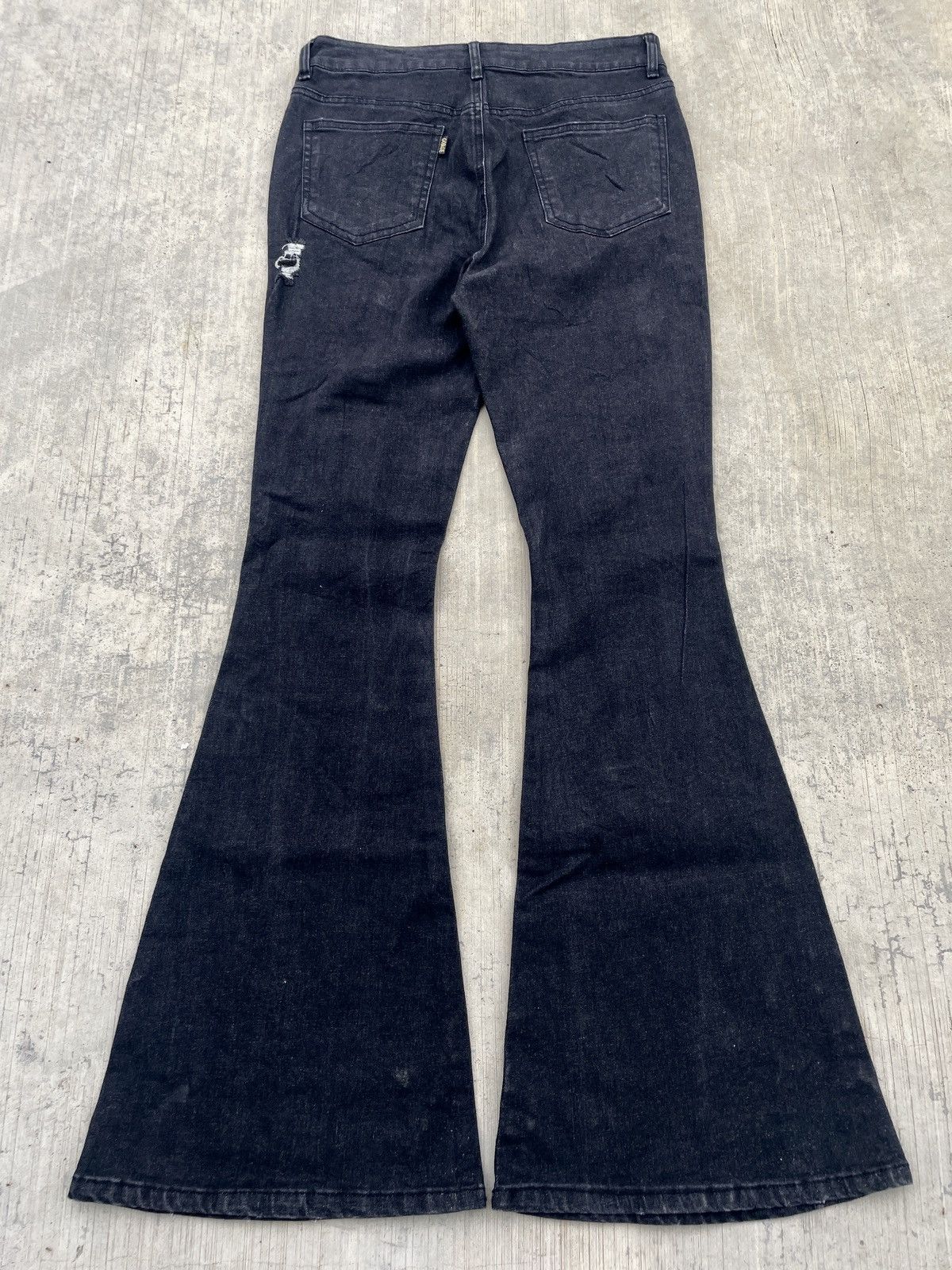 Tornado Mart 💥RARE💥GORGE DISTRESSED DARK INDIGO FLARE DENIM ARCHIVE Size US 29 - 4 Thumbnail