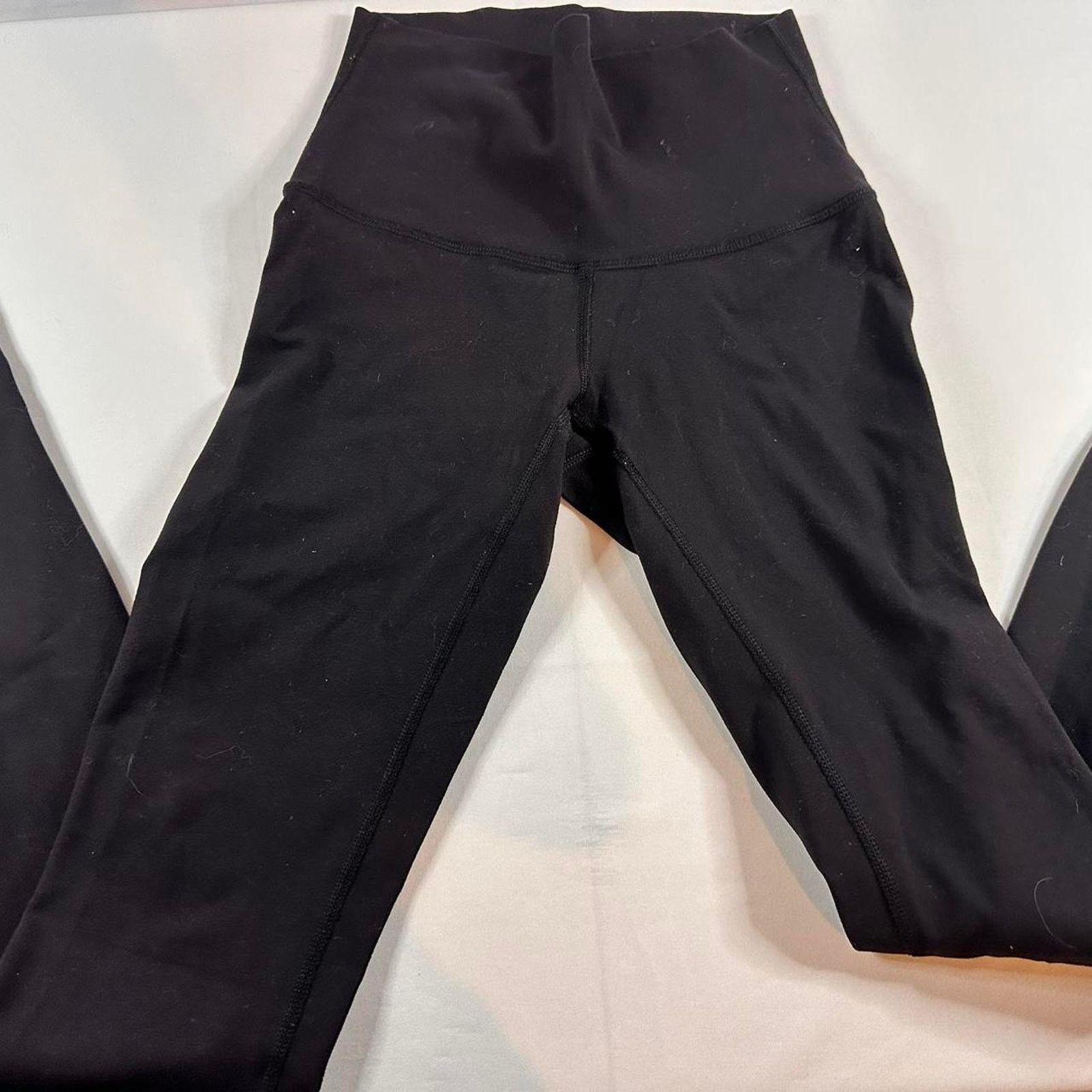 Lululemon Lululemon Align Gym/ Yoga Leggings Black Size 2 Size 26" / US 2 / IT 38 - 3 Thumbnail