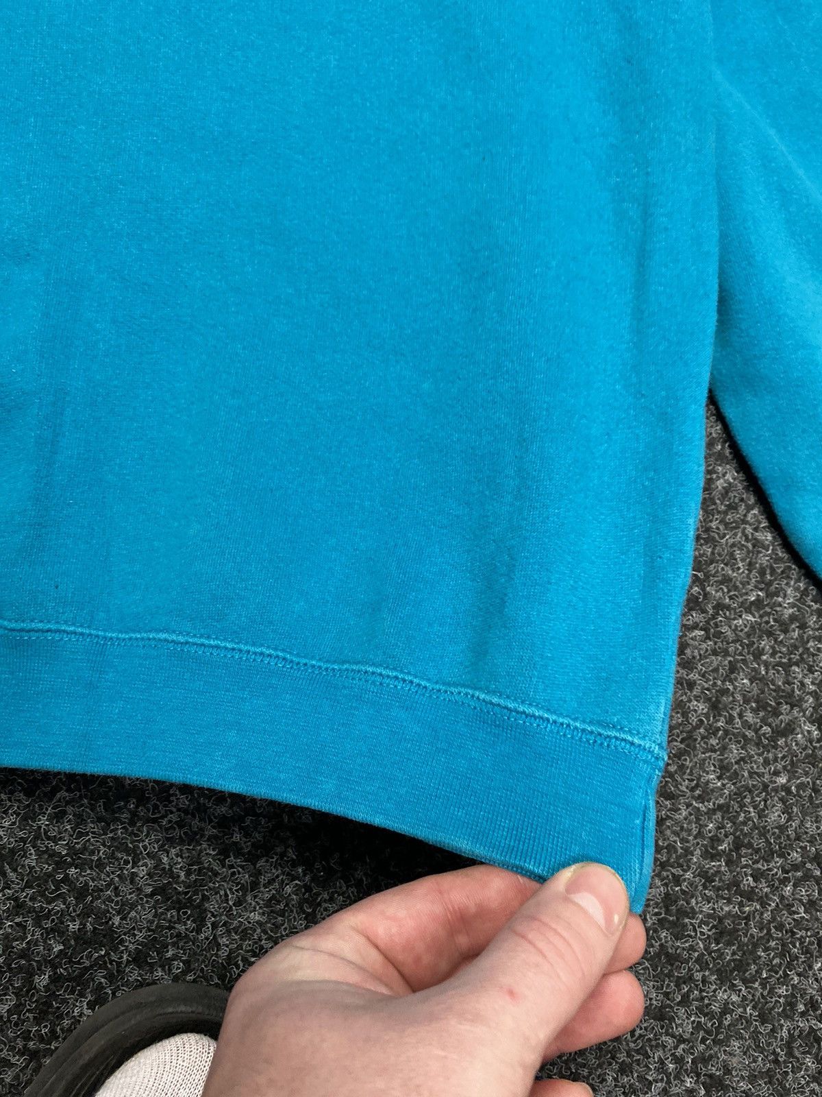 Nike SWEATSHIRT NIKE CENTER LOGO VERY OLD VINTAGE SIZE M Size US M / EU 48-50 / 2 - 18 Thumbnail