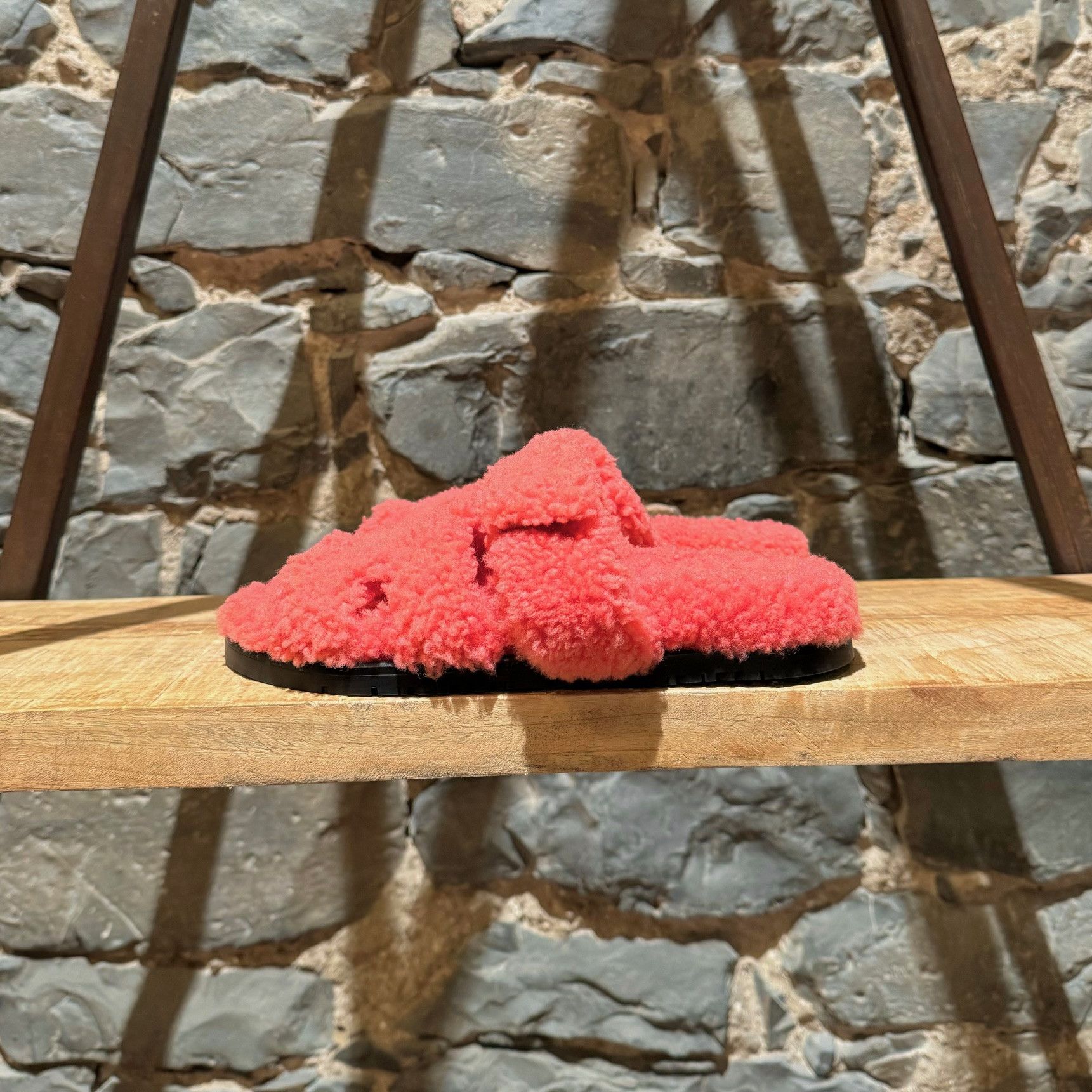 Hermes Hermès Rose Du Désert Chypre Shearling Sandals Size US 5.5 / IT 35.5 - 7 Thumbnail