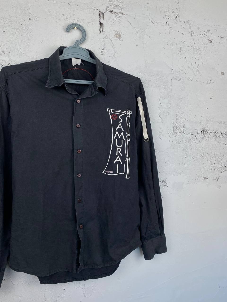 Anime × Desigual × Japanese Brand Vintage Japanese Anime Samurai Black Shirt Size US L / EU 52-54 / 3 - 3 Thumbnail