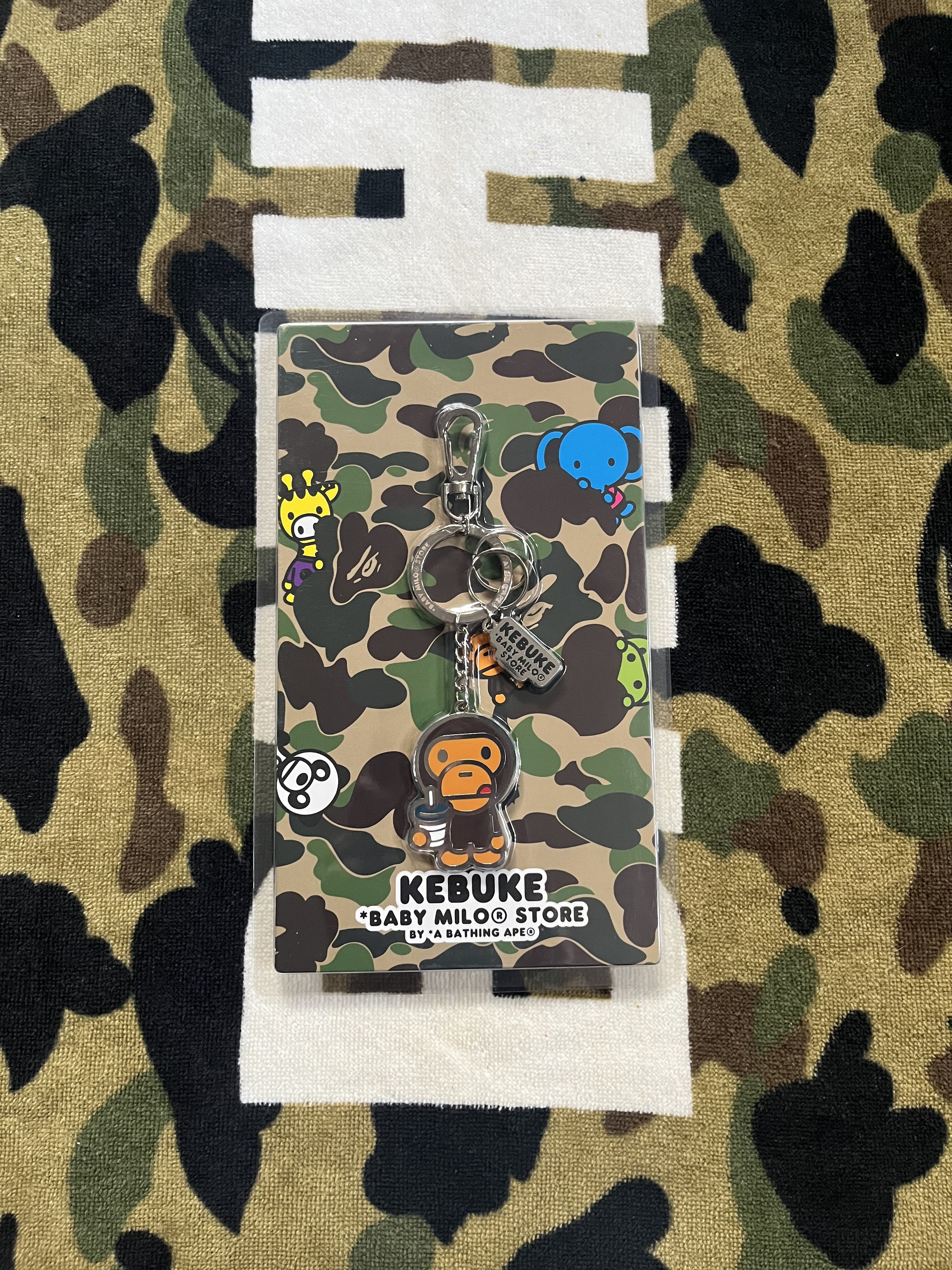 Bape BAPE X KEBUKE MILK TEA BABY MILO KEYCHAIN Size ONE SIZE - 2 Thumbnail