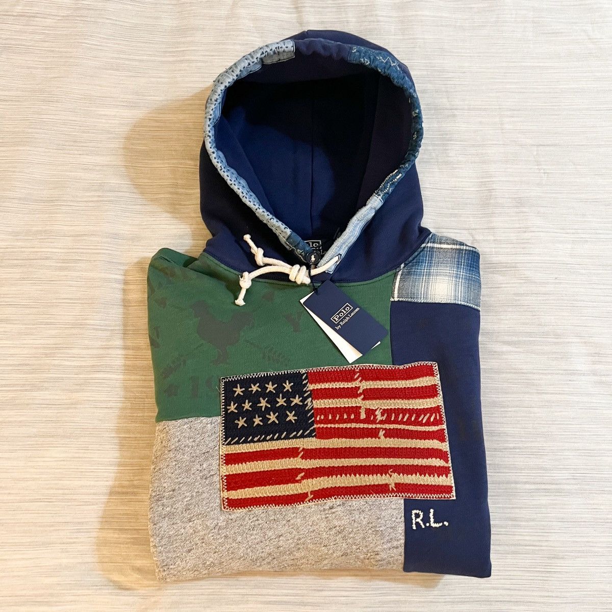 Polo Ralph Lauren Polo Ralph Lauren Patchwork pouch-pockets hoodie Americana Size US M / EU 48-50 / 2 - 2 Thumbnail