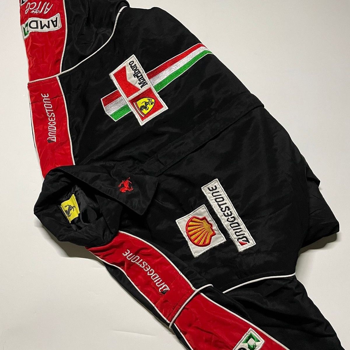 Ferrari × Marlboro × Marlboro Adventure Team F1 Ferrari x Marlboro 1996 Vtg championship team windbreaker Size US M / EU 48-50 / 2 - 2 Thumbnail