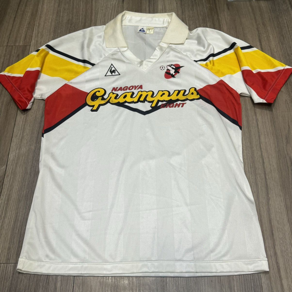 Le Coq Sportif Nagoya Grampus Eight 1992 away shirt Size US M / EU 48-50 / 2 - 1 Thumbnail