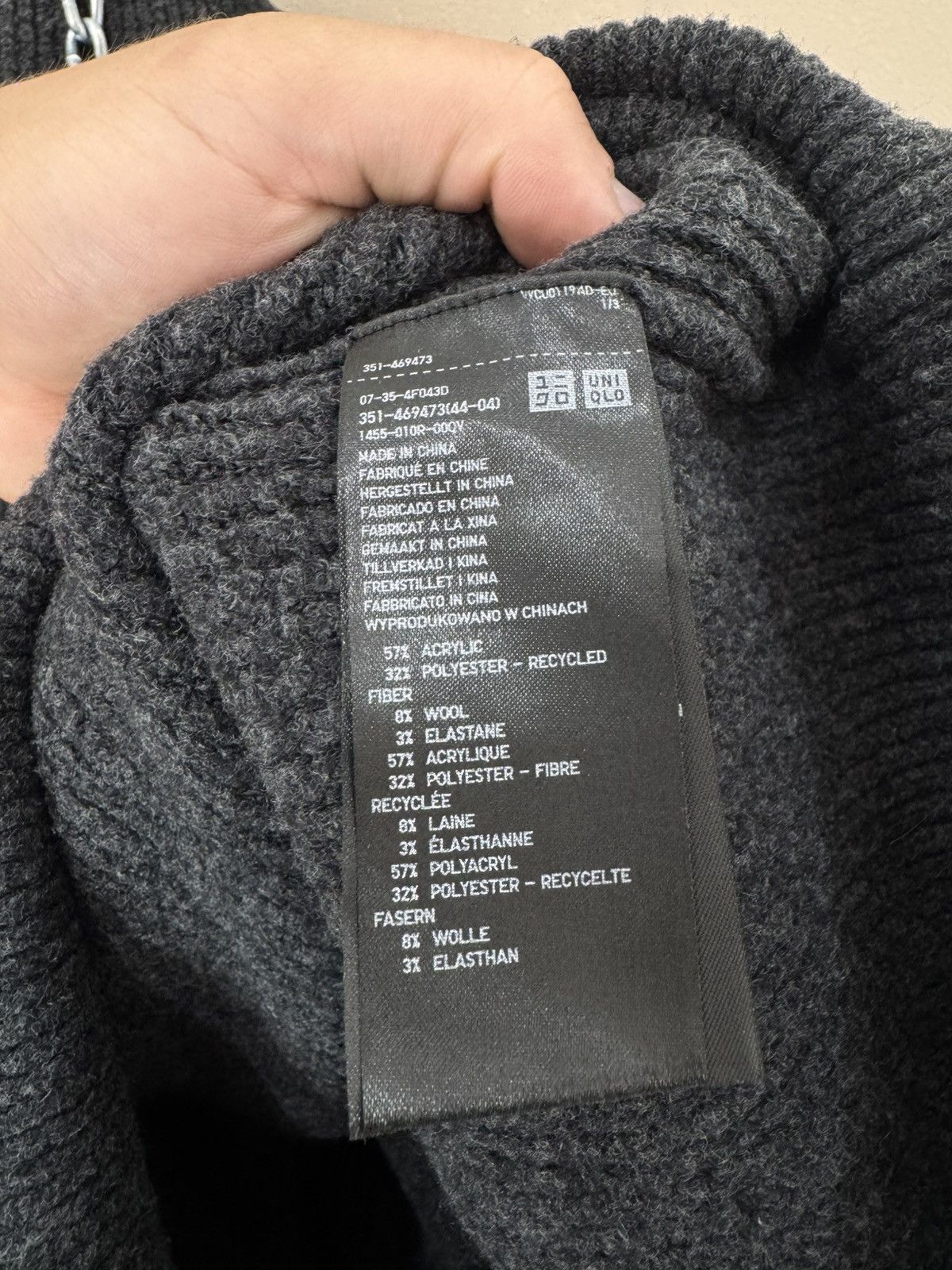Uniqlo Vintage 90s style Uniqlo blank sweater old money size M Size US M / EU 48-50 / 2 - 4 Thumbnail