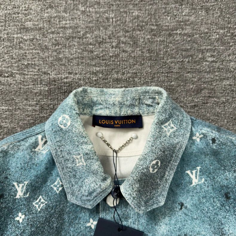 Louis Vuitton Louis Vuitton Blue starry sky splashes ink on denim shirt 2 Size US M / EU 48-50 / 2 - 2 Thumbnail