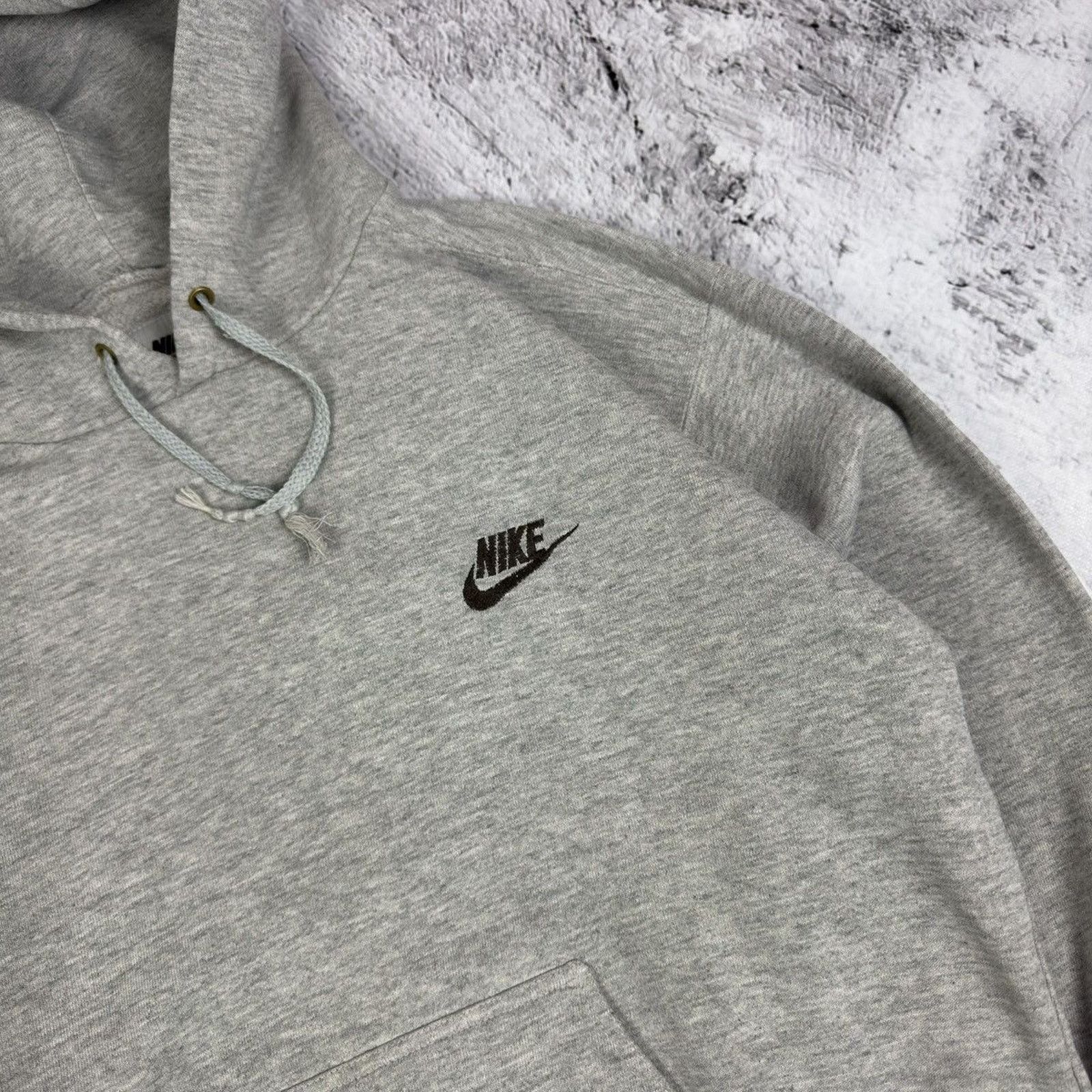 Nike Nike Men's Heather Gray Solo Swoosh Pullover Hoodie Small Size US S / EU 44-46 / 1 - 10 Thumbnail