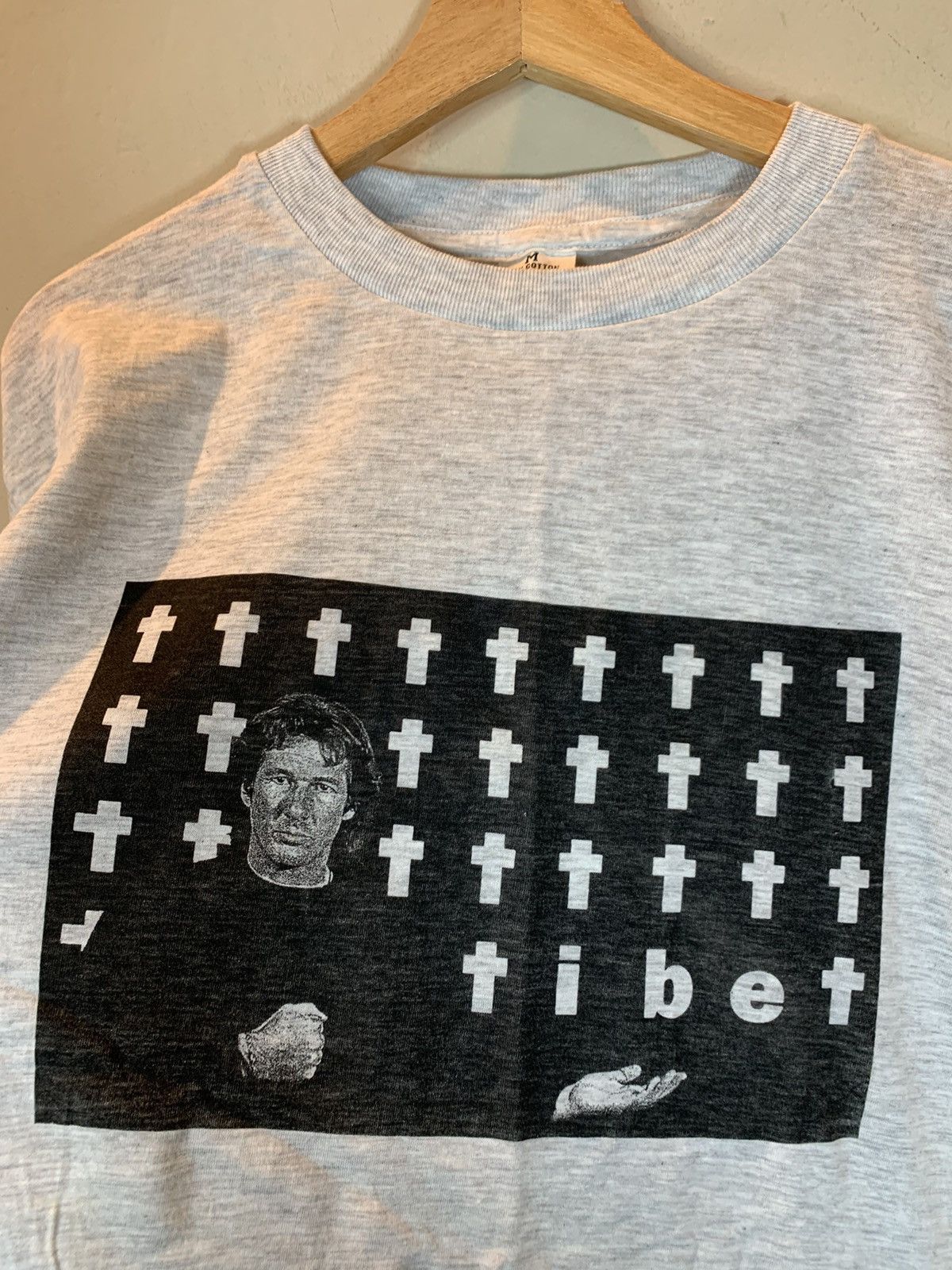 Vintage RARE Vintage 80s Free Tibet Richard Gere Single Stitch Shirt Size US M / EU 48-50 / 2 - 2 Thumbnail