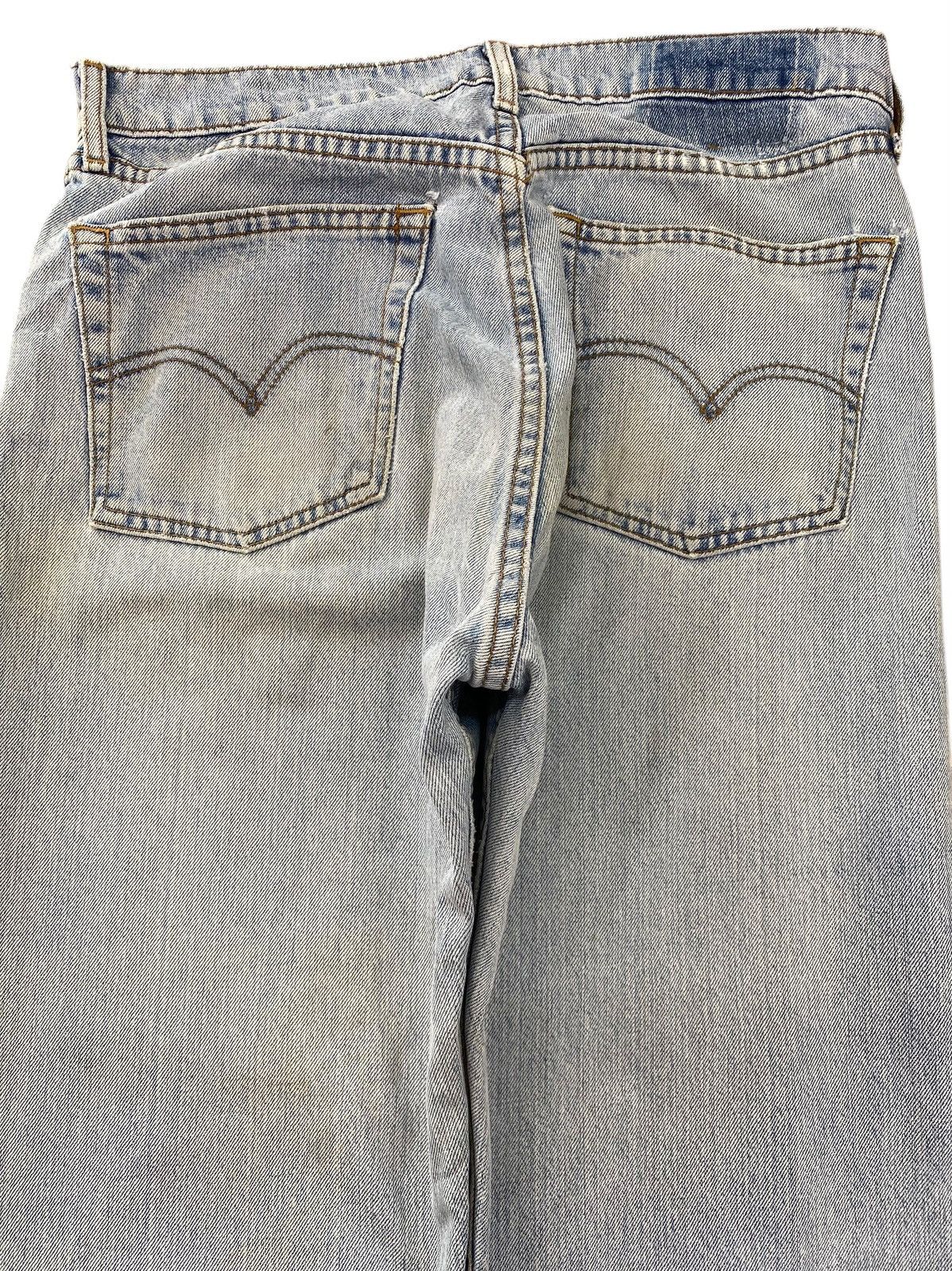 Levi's Levi’s Vintage Light Wash Straight Leg Style Jeans Size US 32 / EU 48 - 4 Thumbnail