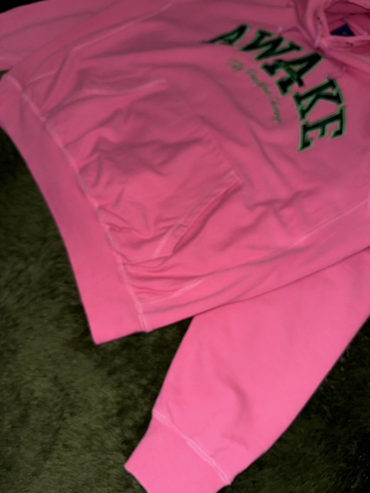 Awake NY [L] Awake NY Appliqué Embroidery Logo Hoodie Pink Size US L / EU 52-54 / 3 - 5 Thumbnail