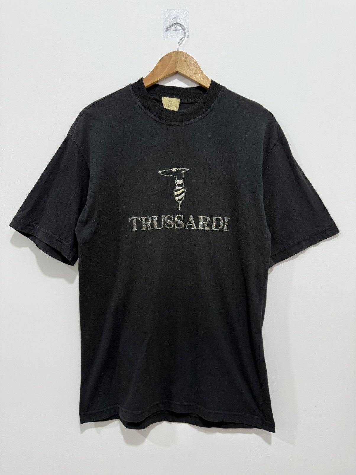 Trussardi Trussardi emboried tshirt Size US S / EU 44-46 / 1 - 1 Thumbnail