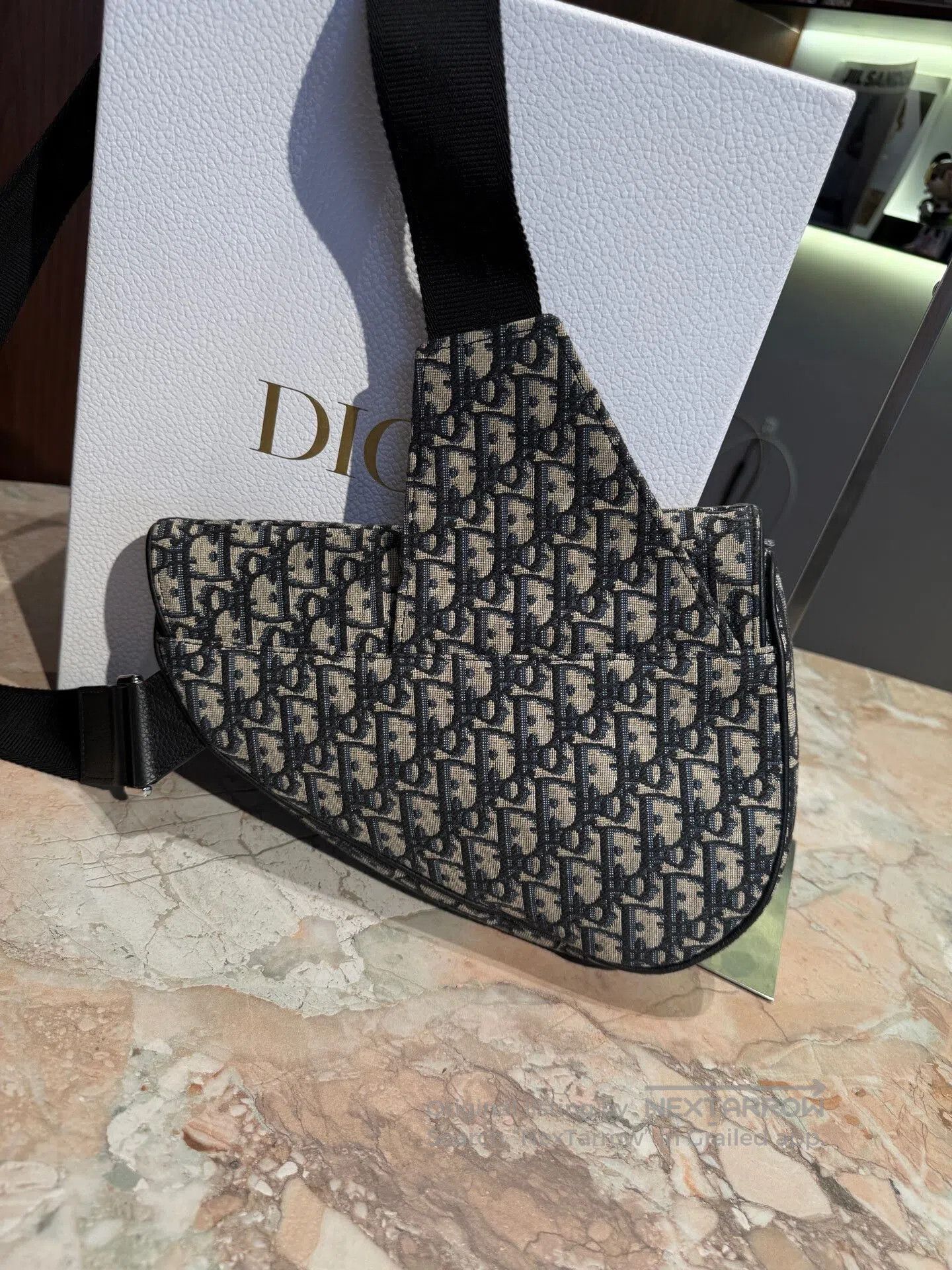 Dior Dior Oblique Saddle Bag. Size ONE SIZE - 2 Thumbnail
