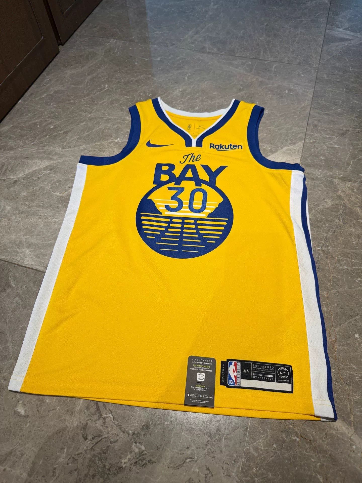 Nike Nike Jersey M Men Size US M / EU 48-50 / 2 - 1 Thumbnail