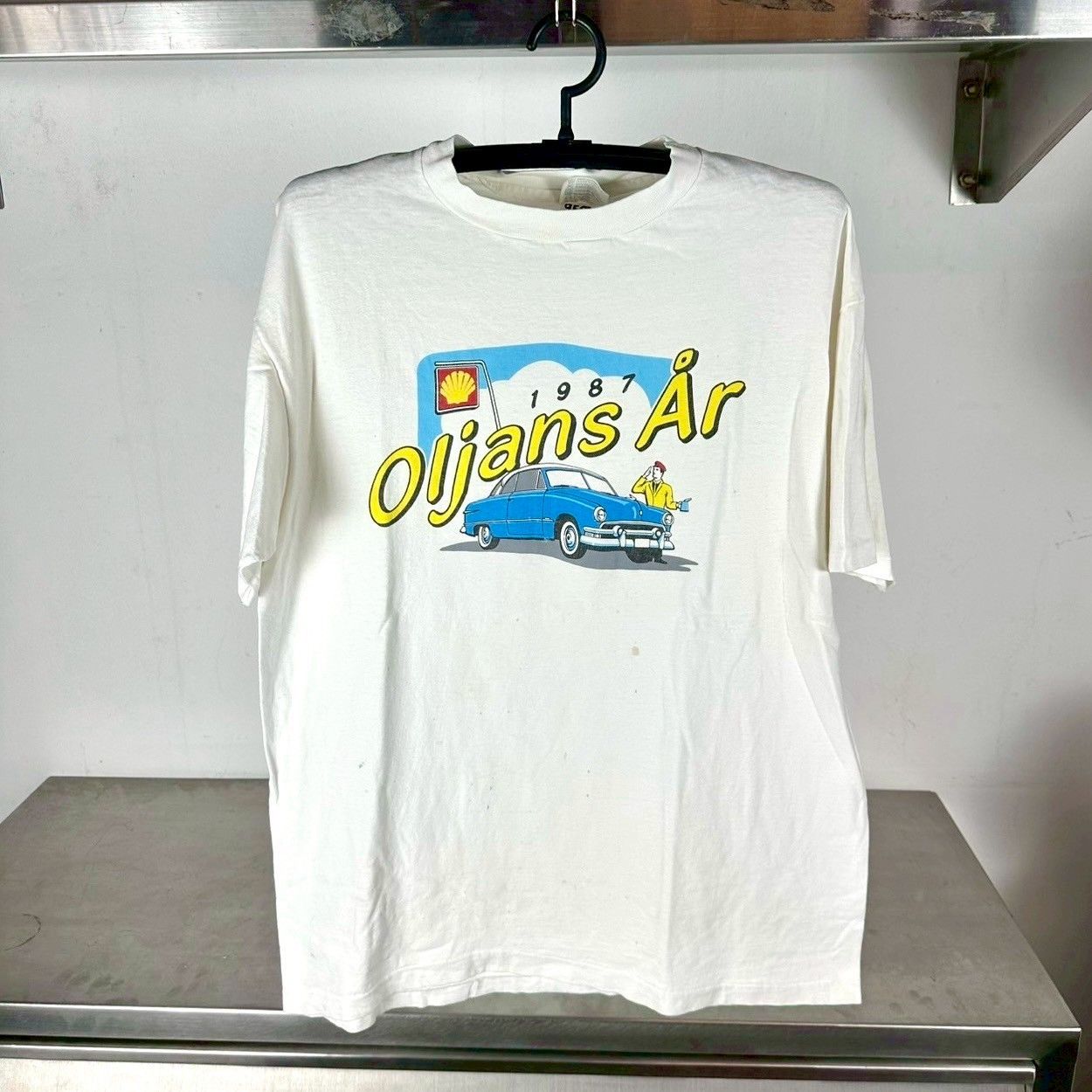 Vintage ​​Vintage 1987 Oljans Ar Shell Artwork T-shirt Size US XL / EU 56 / 4 - 1 Thumbnail