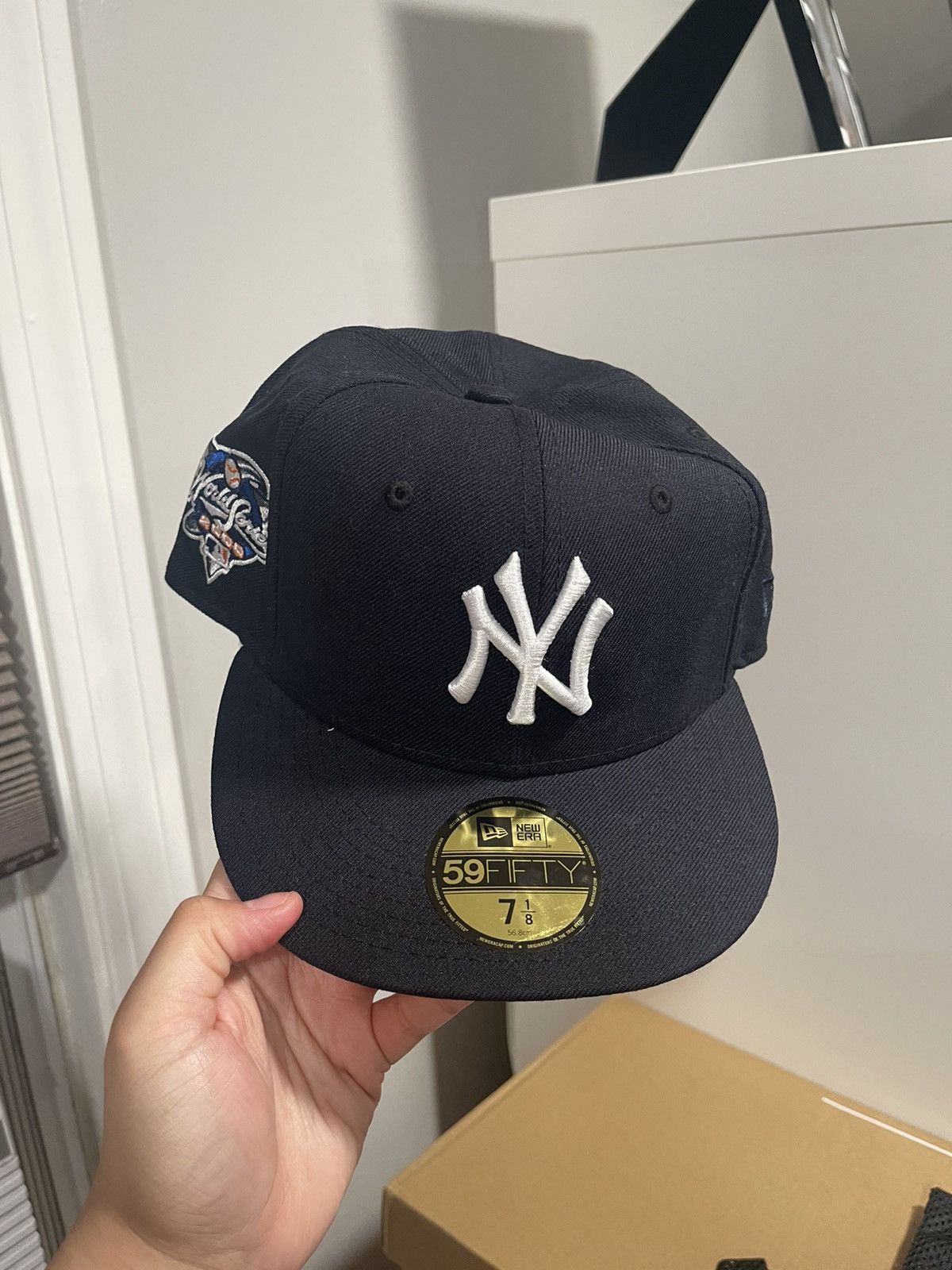New Era Hat Heaven ‘Pink UV’ New York Yankees Fitted Size 7 1/8 Size ONE SIZE - 1 Thumbnail