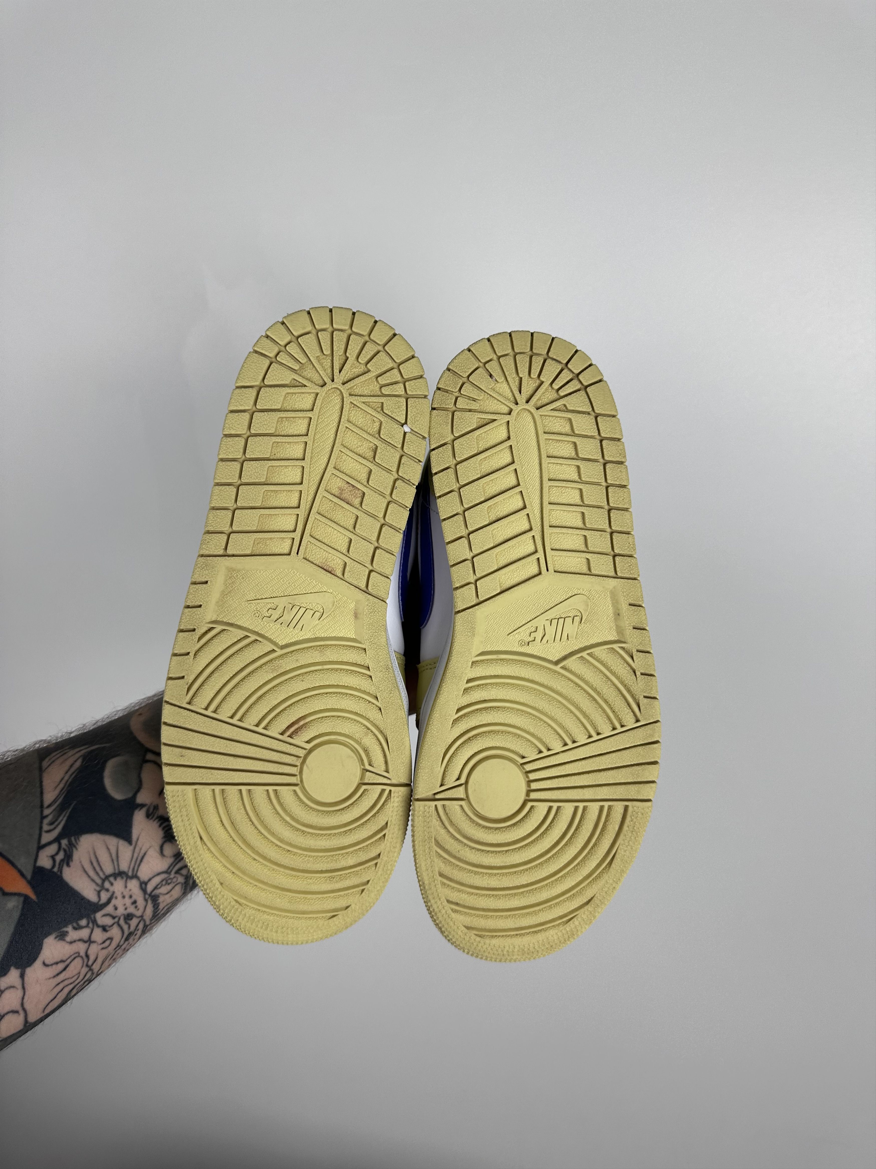 Jordan Brand Nike Air Jordan 1 Mid Shoes Lemon Wash Lapis Size US8 Size US 8 / IT 38 - 7 Thumbnail