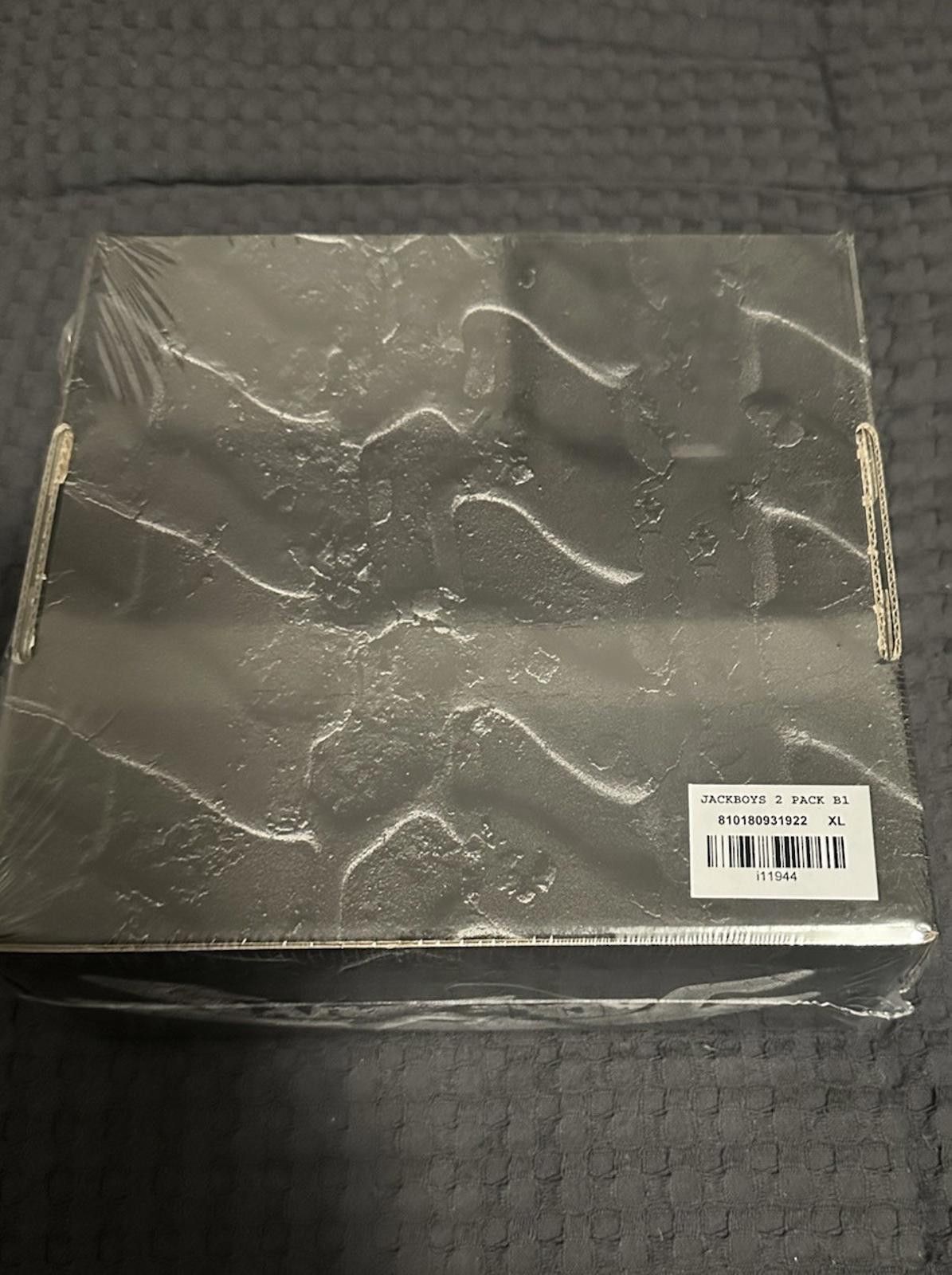 Travis Scott CACTUS JACK Travis Scott Jackboys 2 T-Shirt / CD Box Set XL Size US XL / EU 56 / 4 - 5 Thumbnail