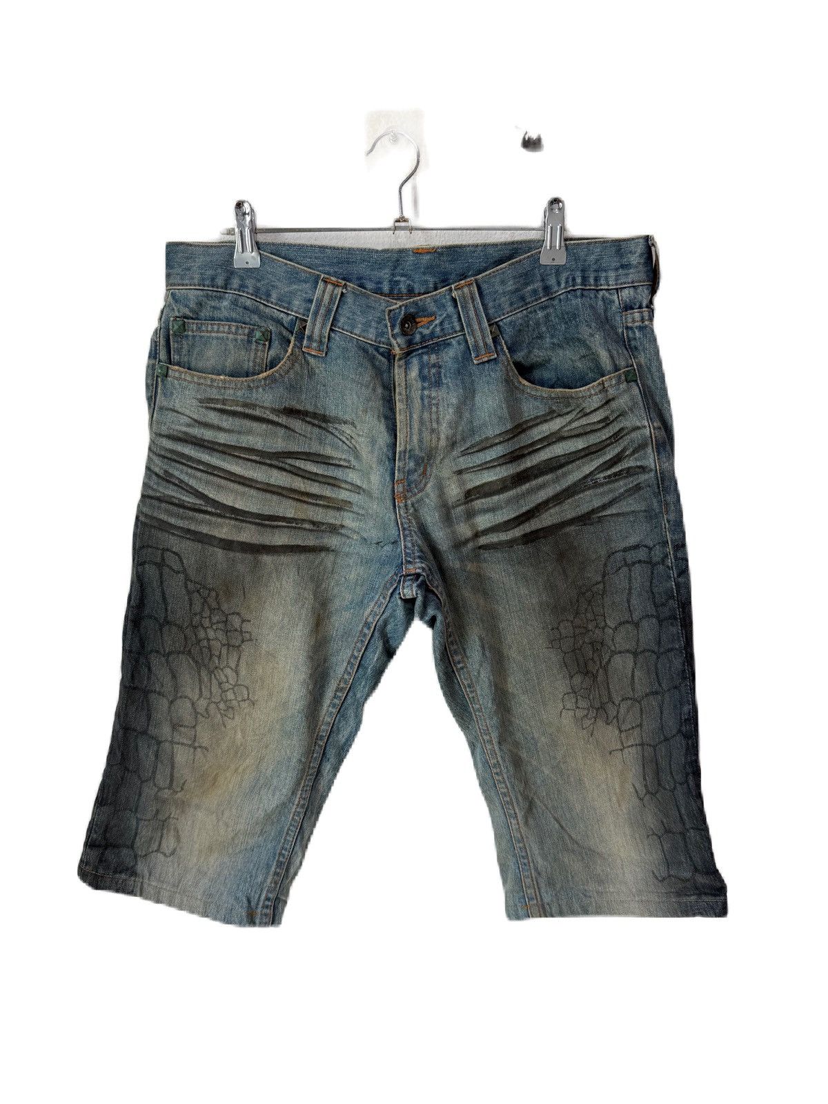 semanticdesign Semantic Design Shorts Denim Mountain Rock Art Size US 34 / EU 50 - 1 Thumbnail