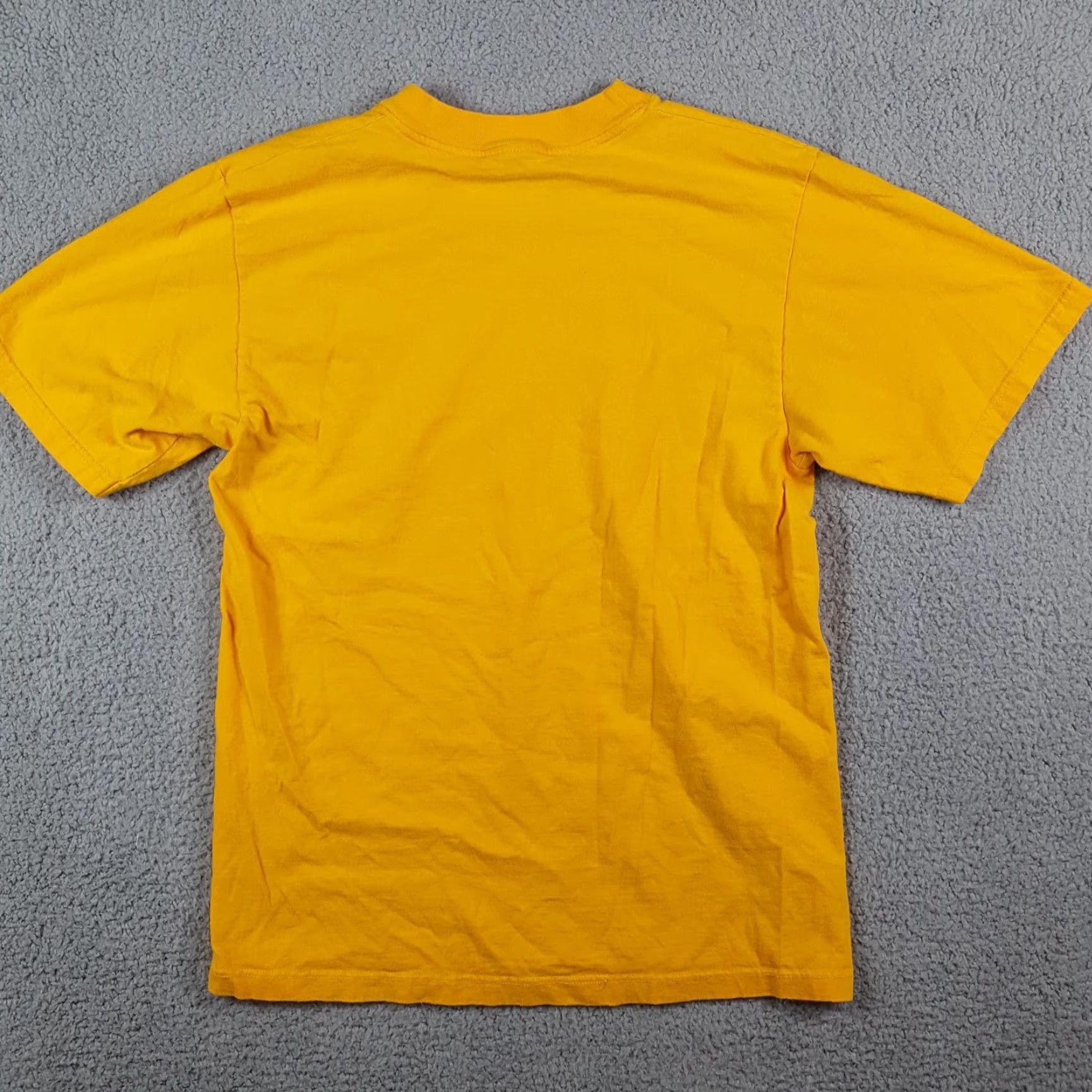 Vintage Vintage East Carolina Pirates NCAA Football T-Shirt Men Large Yellow College Retro 90s Y2K Size US L / EU 52-54 / 3 - 5 Thumbnail