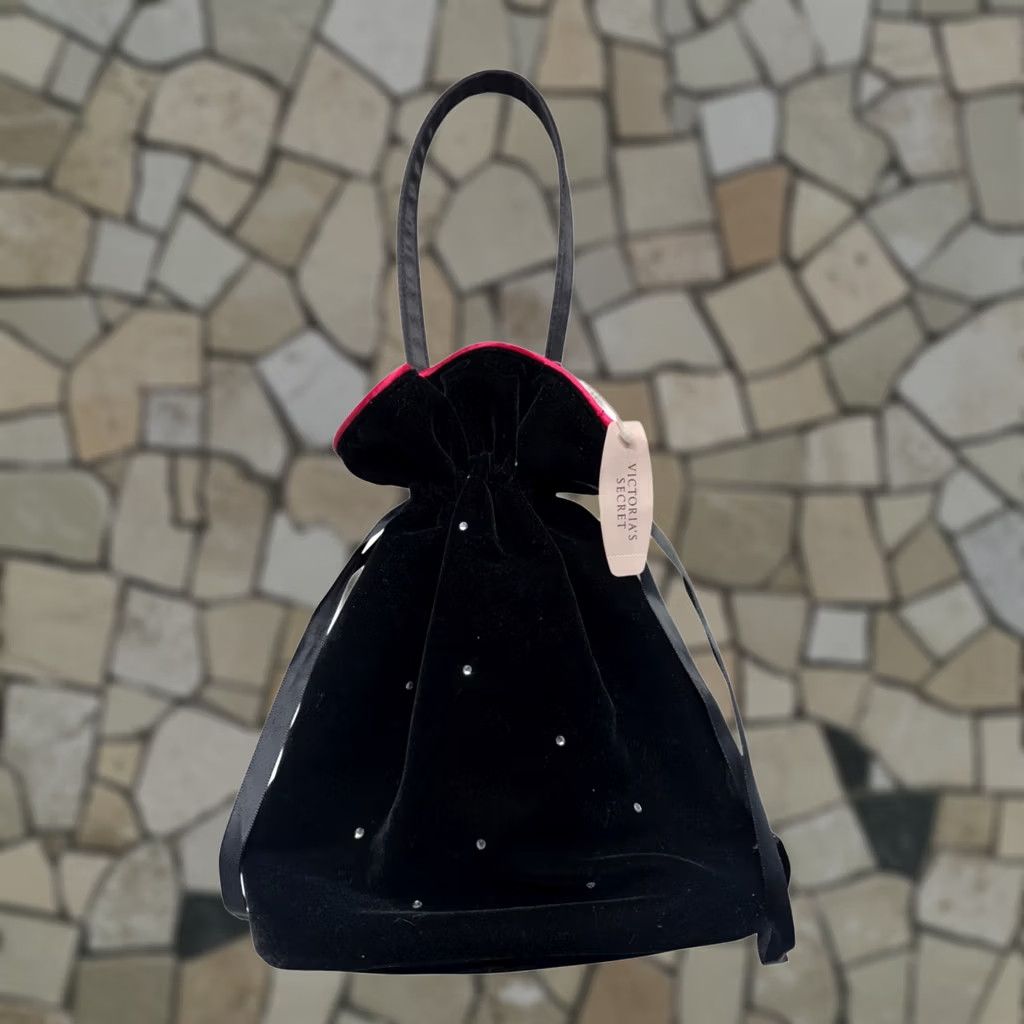 Victoria's Secret Victoria's Secret Bag Velvet Rhinestone Drawstring Satin Pink Lining Womens O/S Black Velvet Exterior Bag Size ONE SIZE - 1 Thumbnail
