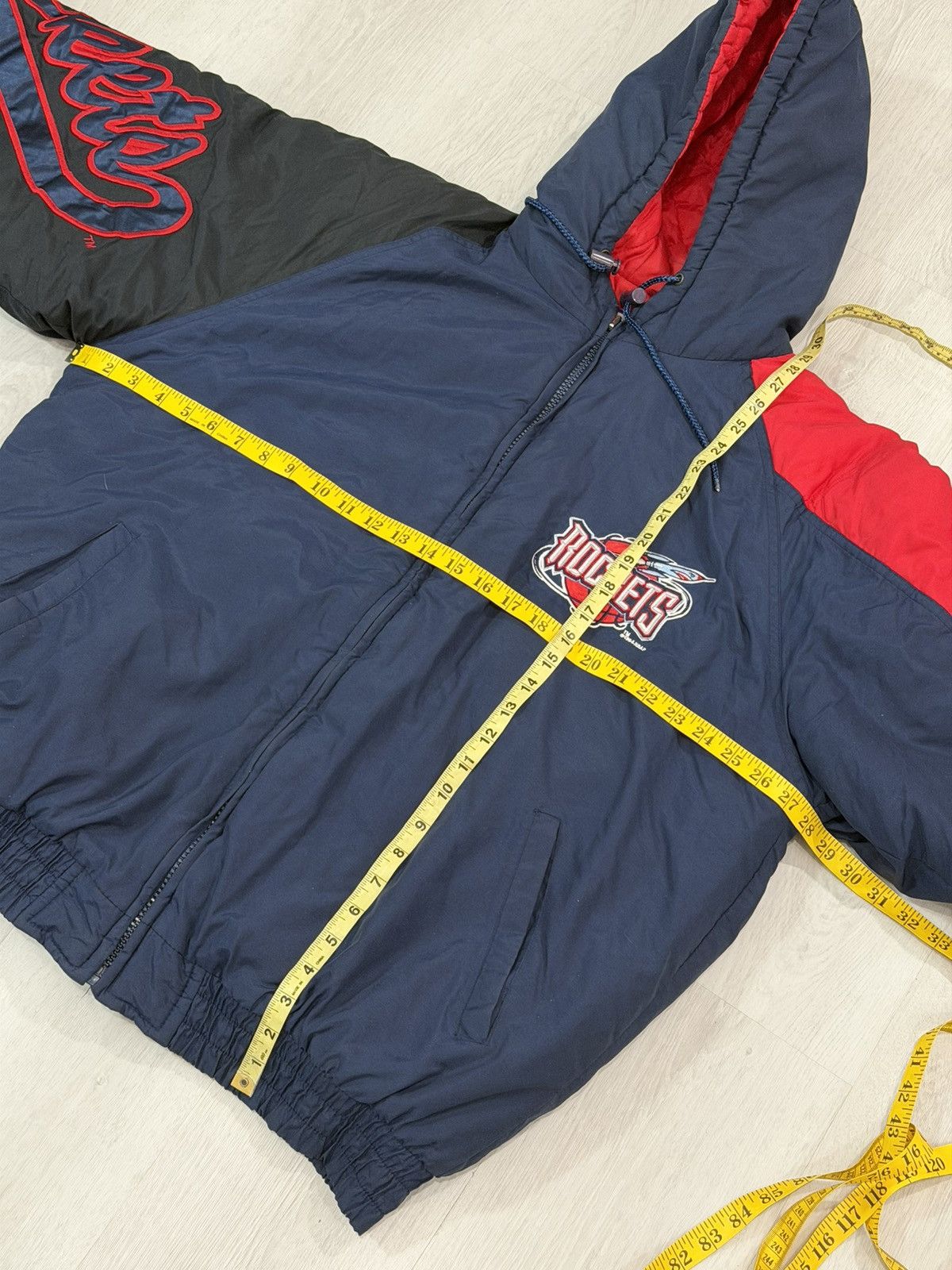 Logo Athletic Vintage 90s Houston Rockets Logo Athletic Puffer Jacket XL Size US XL / EU 56 / 4 - 6 Thumbnail