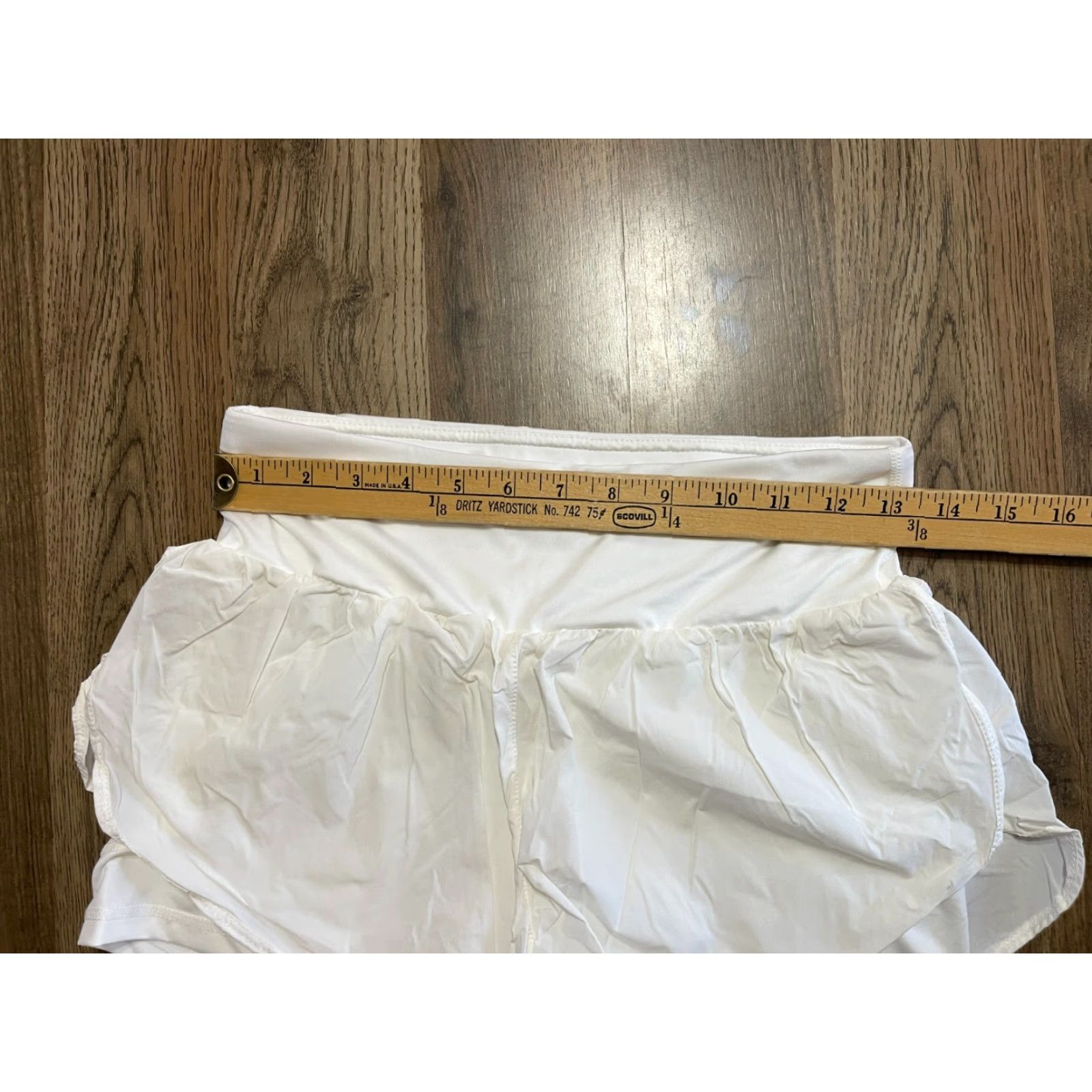 Vintage cadmus Shorts Women’s Size Medium White Pull On Athletic Casual Shorts Size 32" / US 10 / IT 46 - 5 Thumbnail