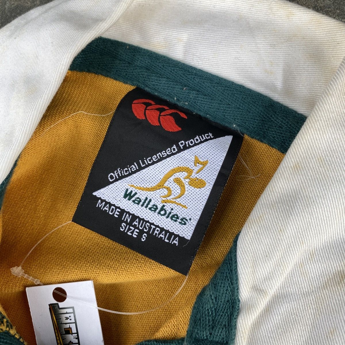 Canterbury of New Zealand Vintage Canterbury Australian Rugby Team Jersey Polos Size US S / EU 44-46 / 1 - 8 Thumbnail