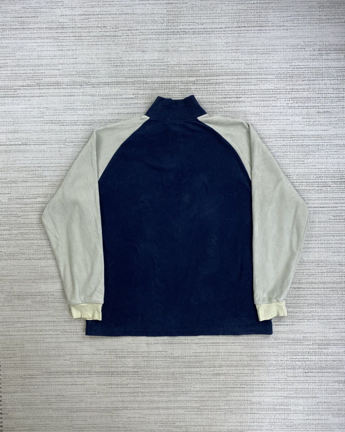 Canterbury of New Zealand × Vintage Vintage Canterbury Embroidered Logo Fleece Half Zipper Shirt Size US XL / EU 56 / 4 - 2 Thumbnail