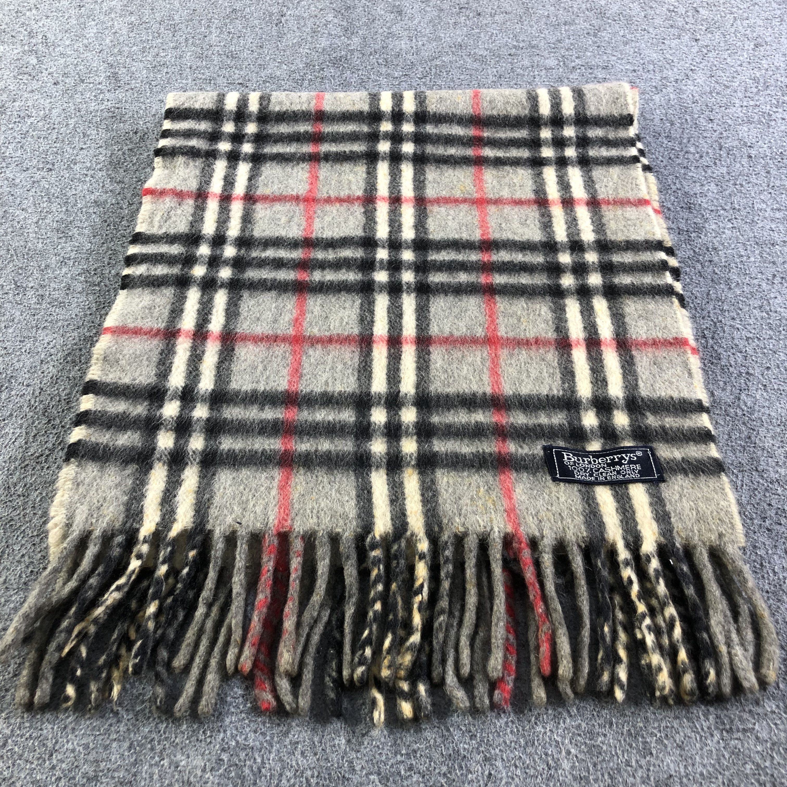 Burberry Burberrys Nova Check Grey Cashmere Scarf Muffler V1779 Size ONE SIZE - 2 Thumbnail