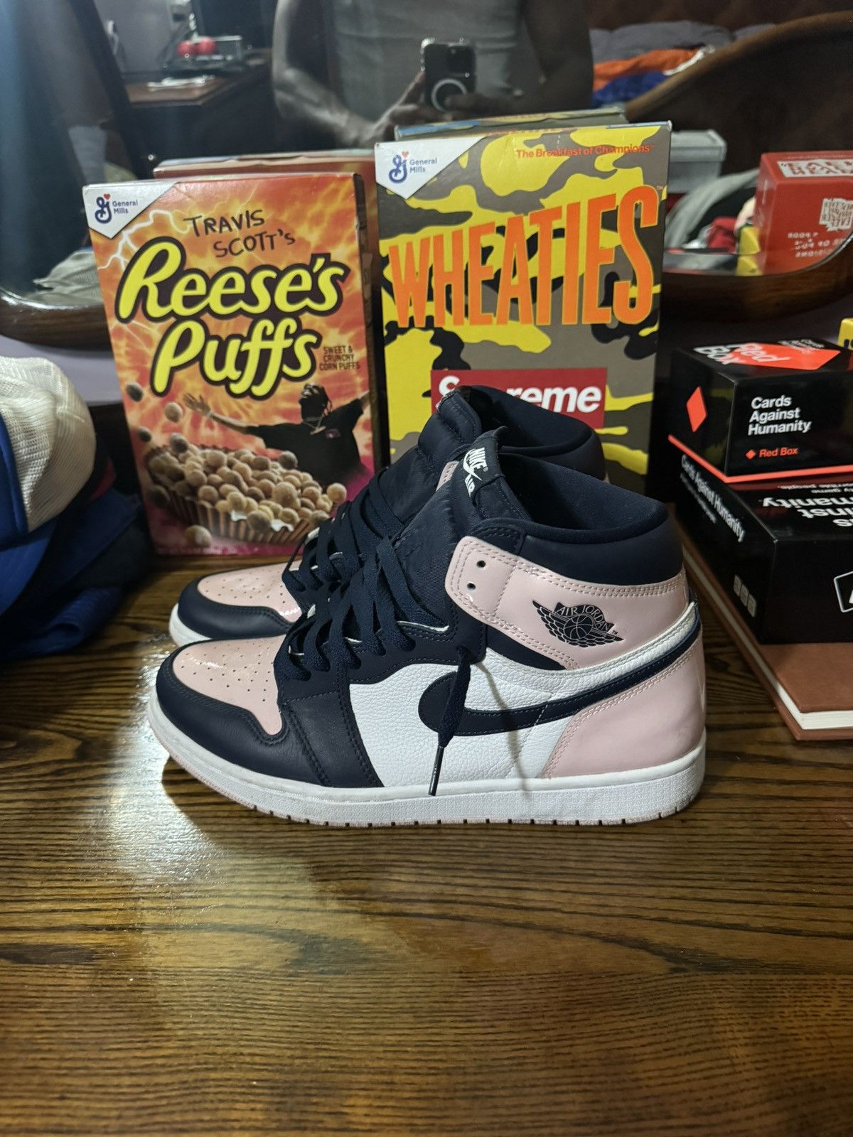 Jordan Brand Jordan 1 Bubble Gum Size US 10.5 / EU 43-44 - 4 Thumbnail