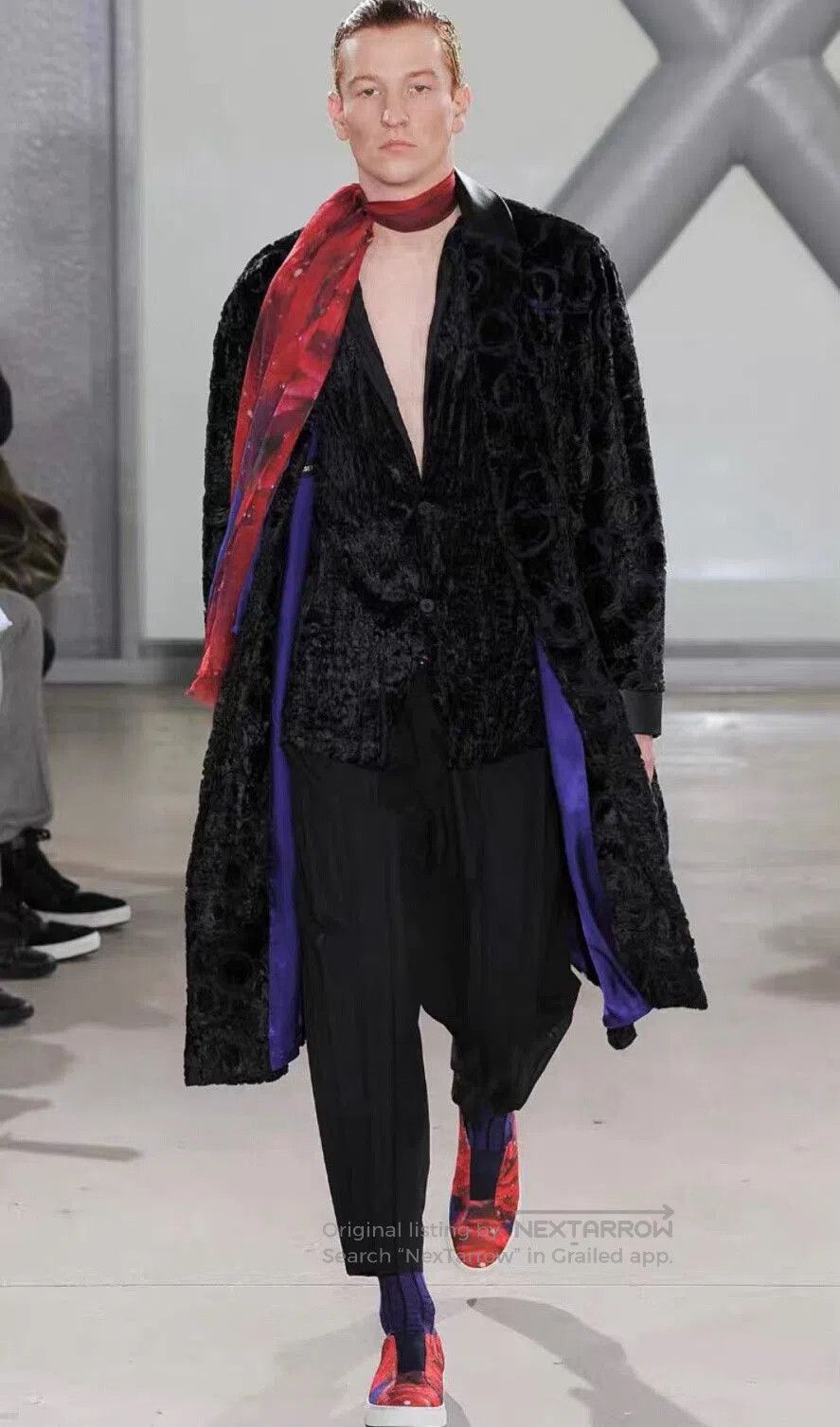 Issey Miyake issey miyake man velvet long coat unisex. Size US M / EU 48-50 / 2 - 5 Thumbnail