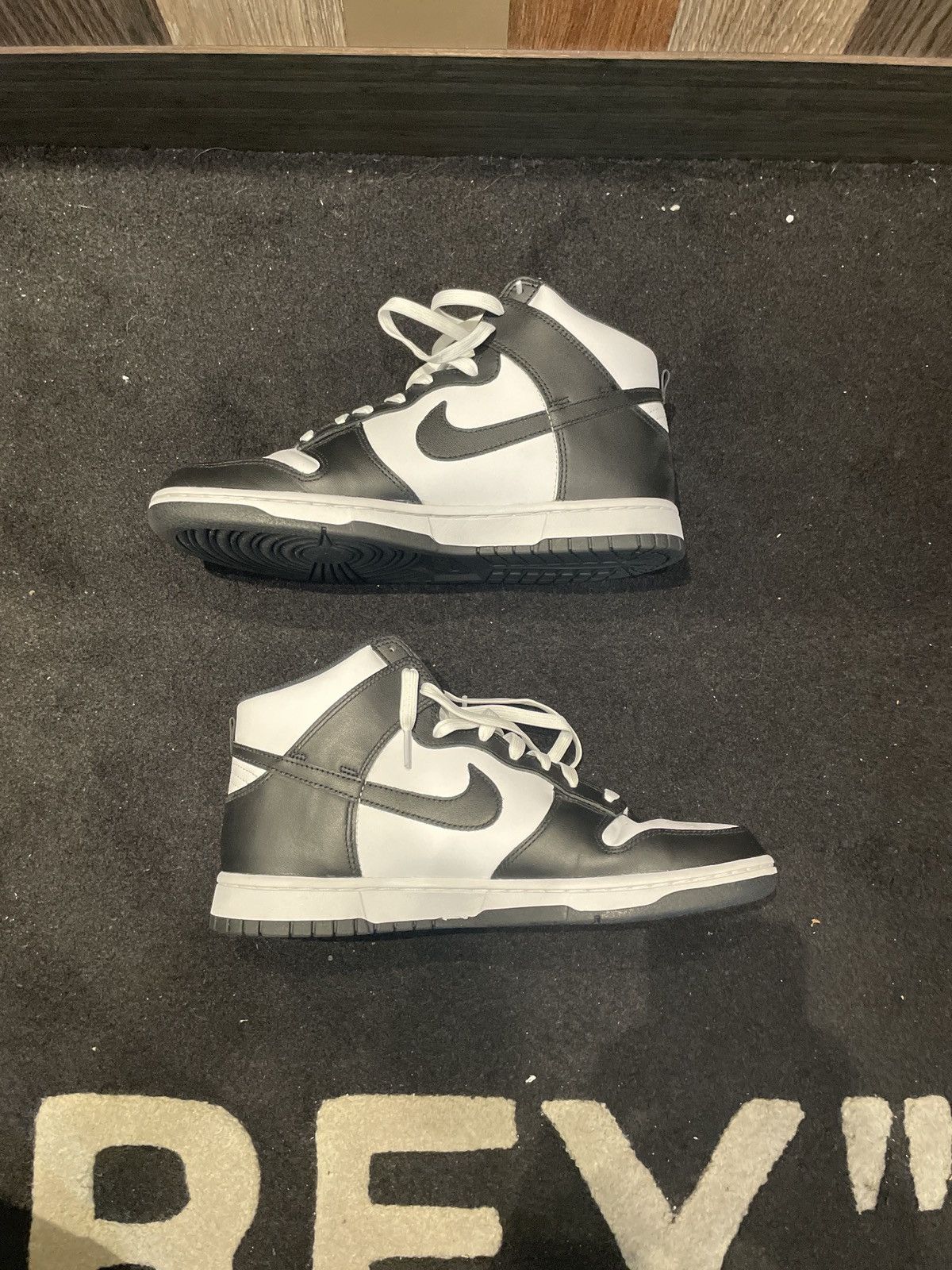 Nike Nike Dunk High Panda Size US 10 / EU 43 - 3 Thumbnail