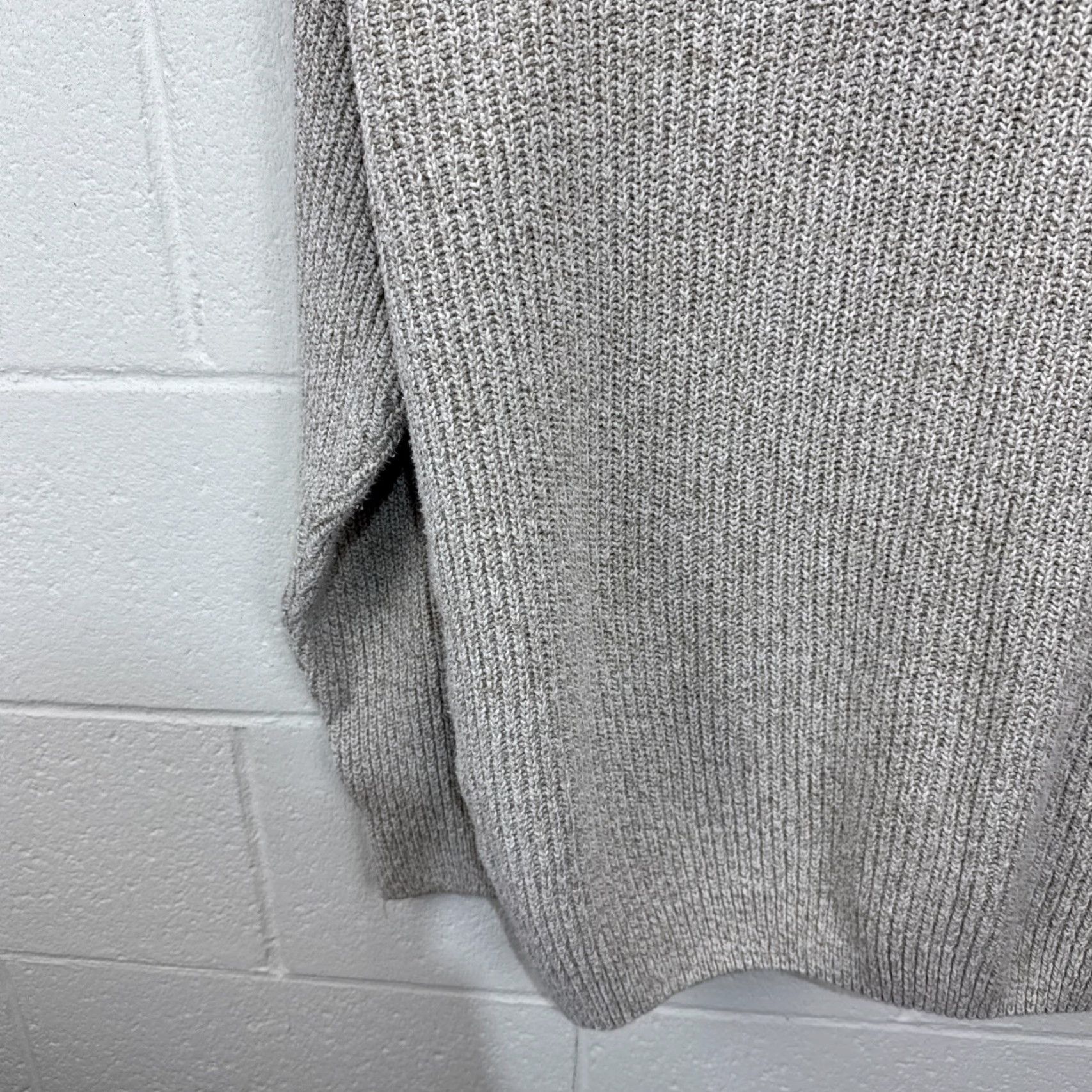 Eddie Bauer VINTAGE Eddie Bauer Cable-Knit Sweater Men’s Large Tall Beige 90s Outdoor Pullover Size US L / EU 52-54 / 3 - 5 Thumbnail