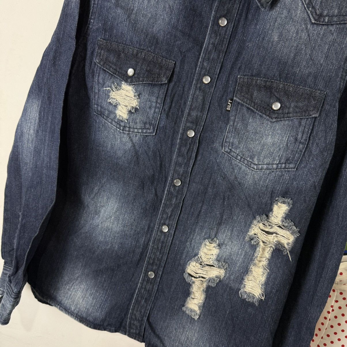 Japanese Brand Maison gilfy distressed spike stud denim shirt Size M / US 6-8 / IT 42-44 - 4 Thumbnail