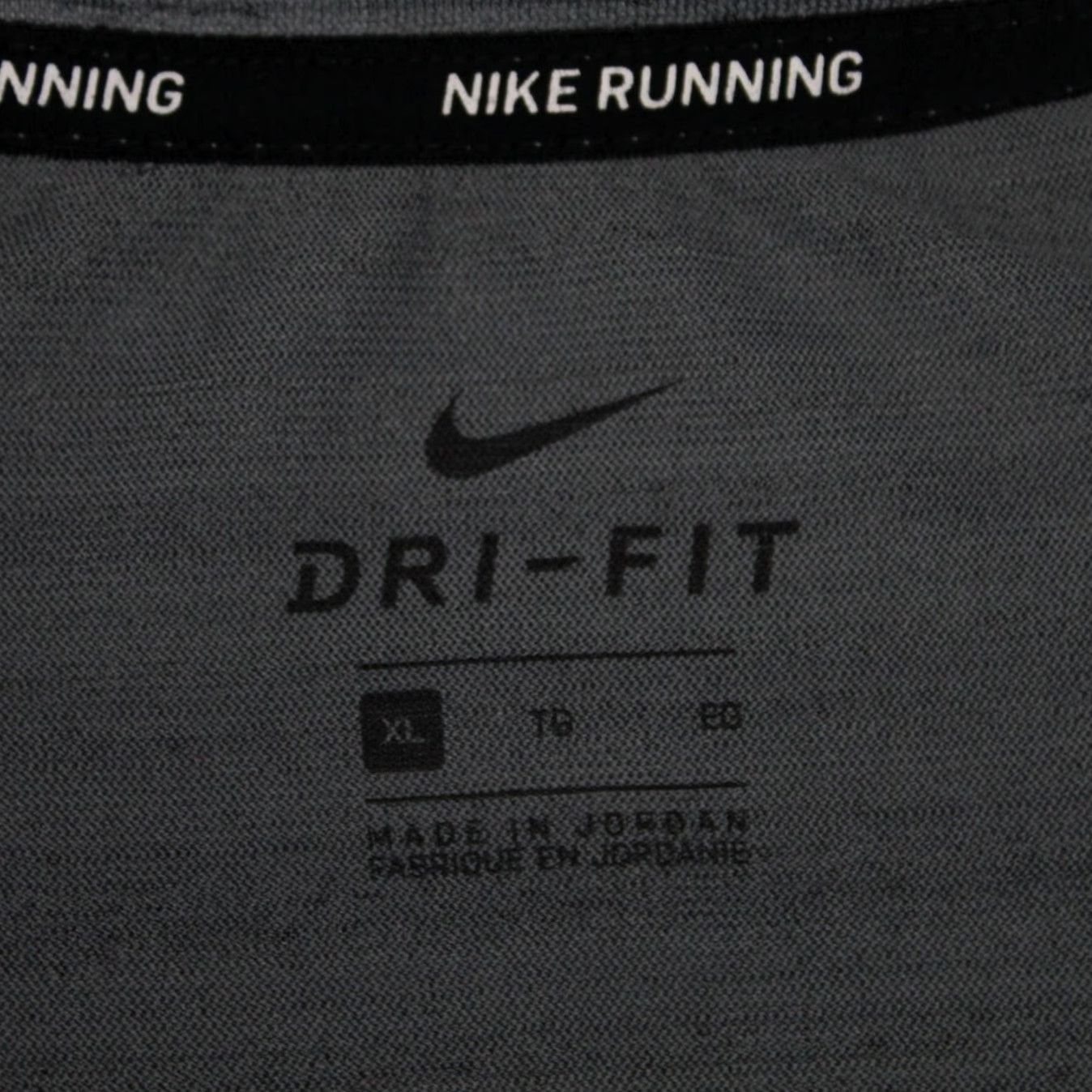 Nike Nike Dri-FIT Running Shirt Mens XL Gray Polyester S/S Pullover Athletic Breathable Lightweight Logo Size US XL / EU 56 / 4 - 6 Thumbnail