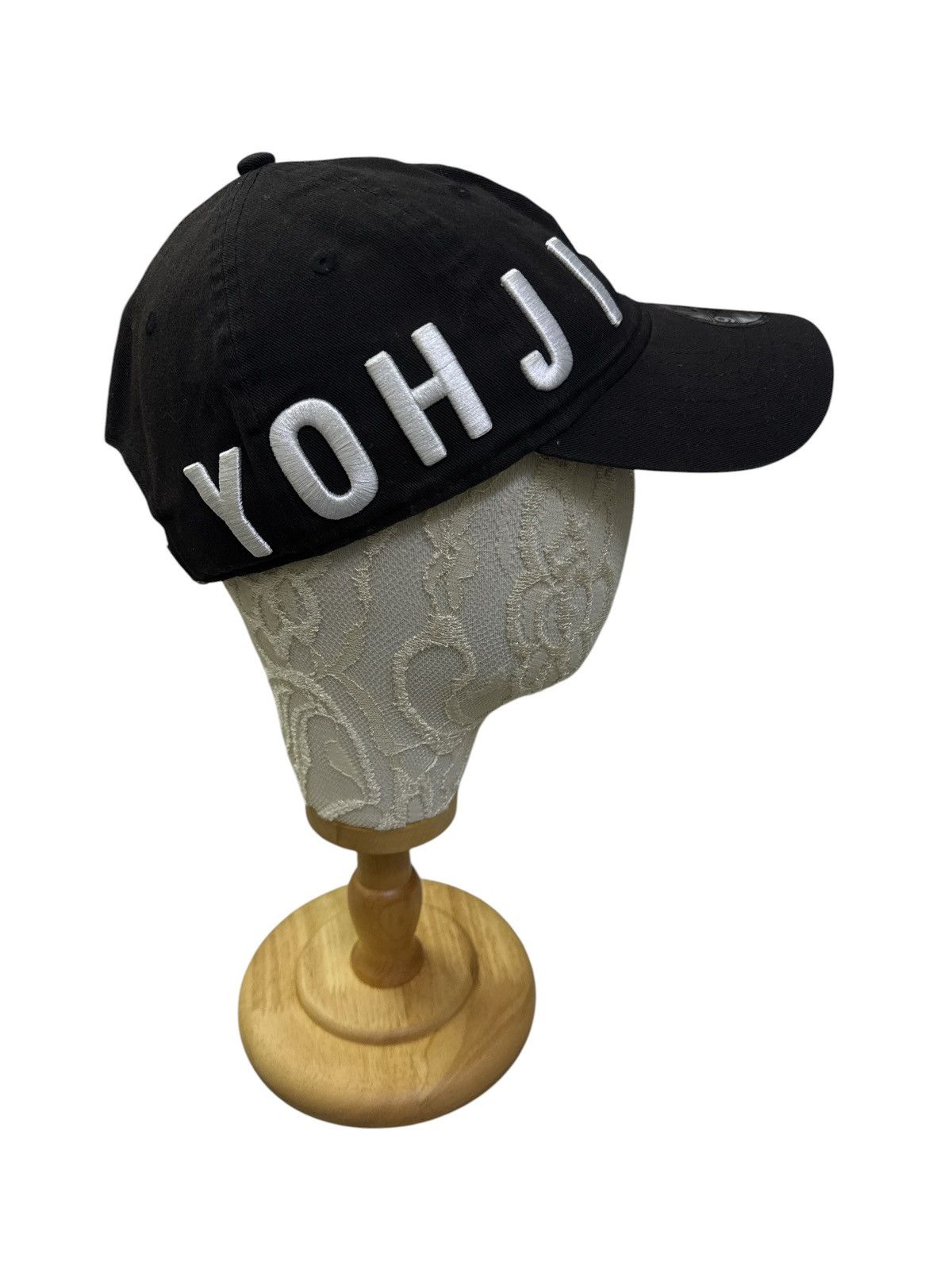 New Era × Yohji Yamamoto YOHJI YANAMOTO POUR HOMME X NEW ERA ADJUSTABLE CAP Size ONE SIZE - 1 Thumbnail
